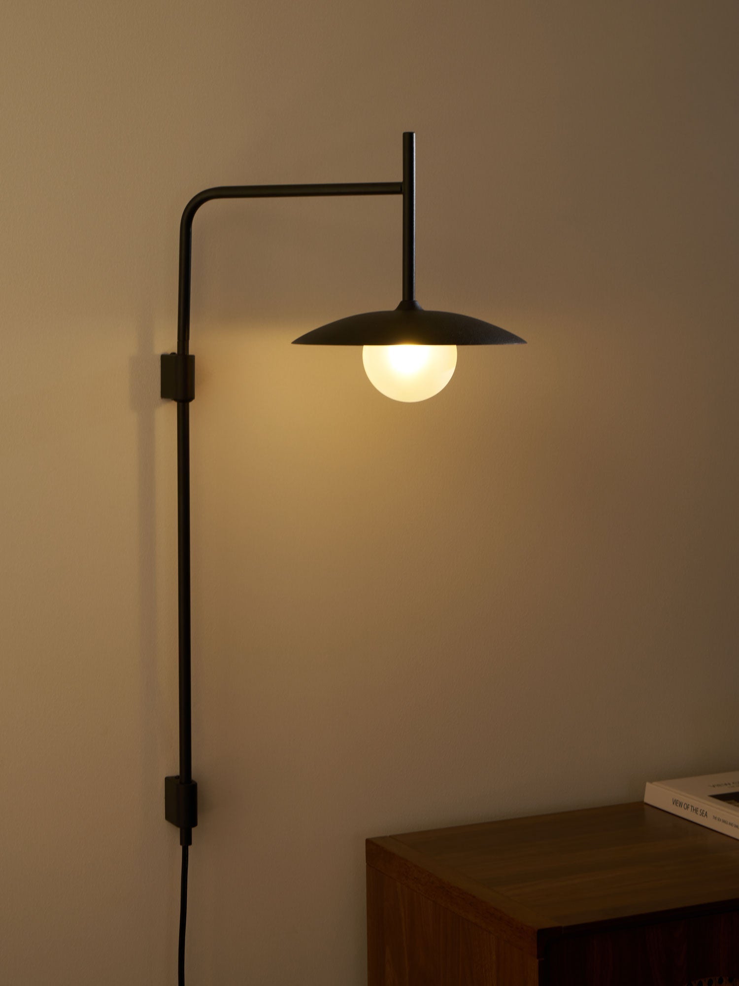 gea-swing-arm-wall-lamp-anzaz--59