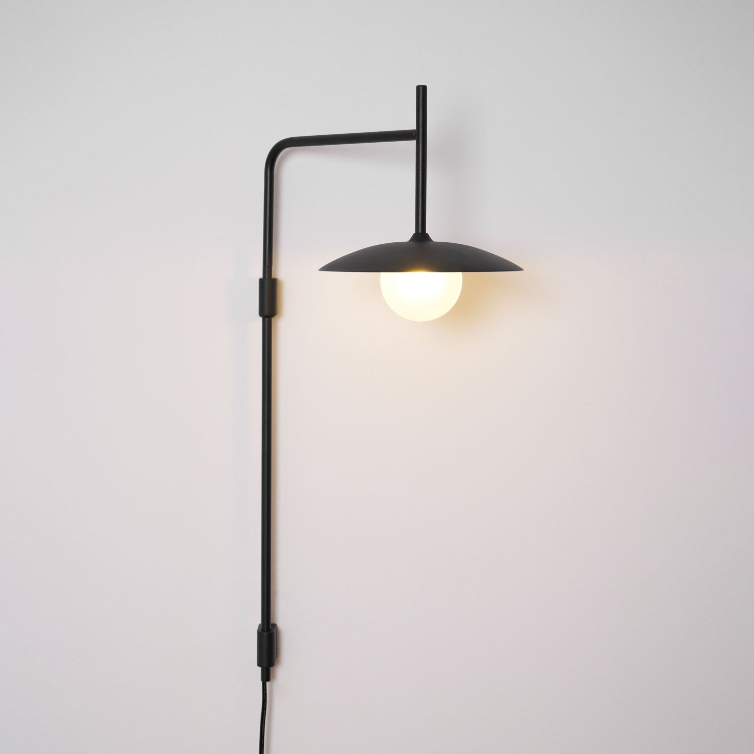 gea-swing-arm-wall-lamp-anzaz--60