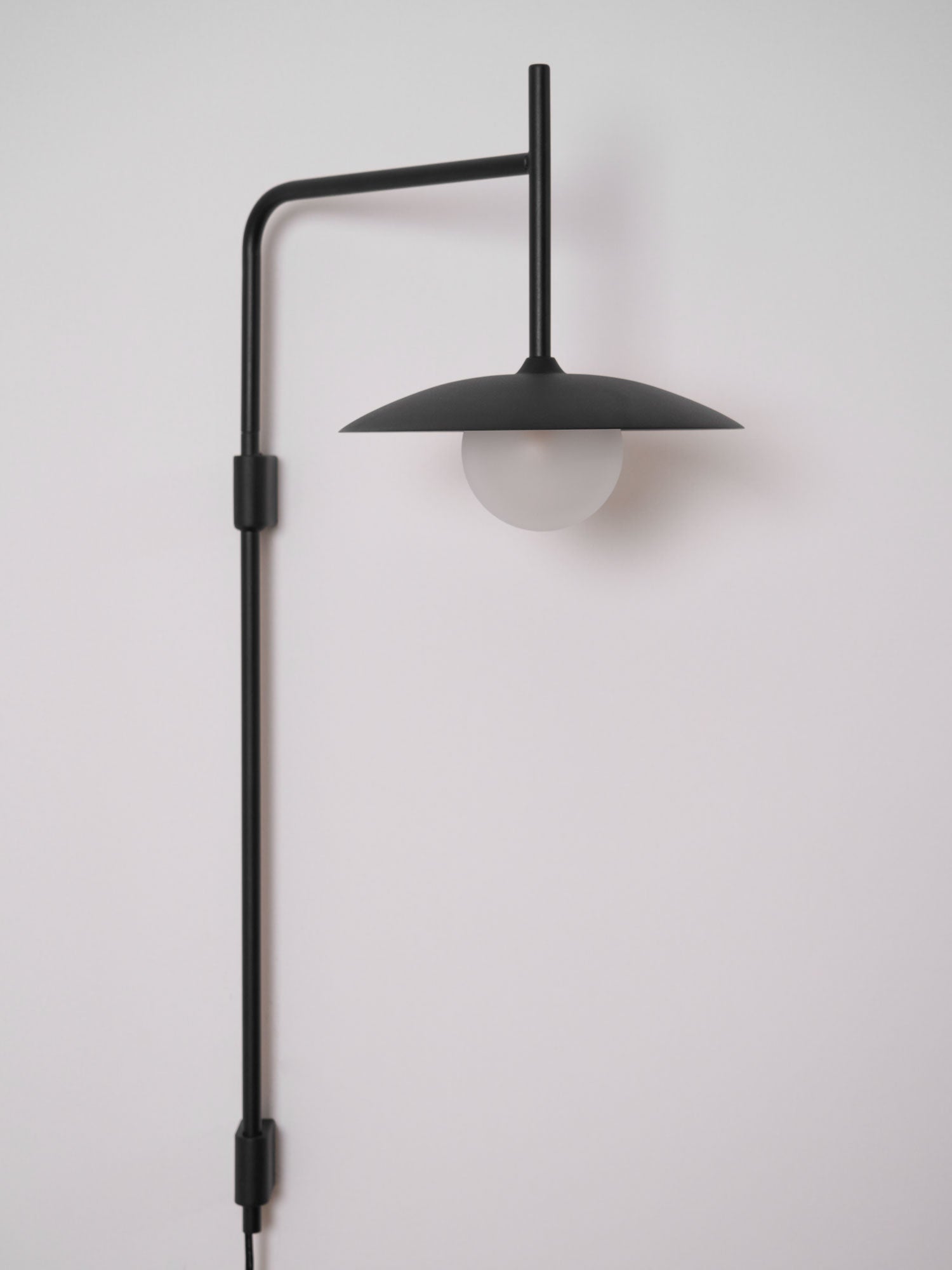 gea-swing-arm-wall-lamp-anzaz--65