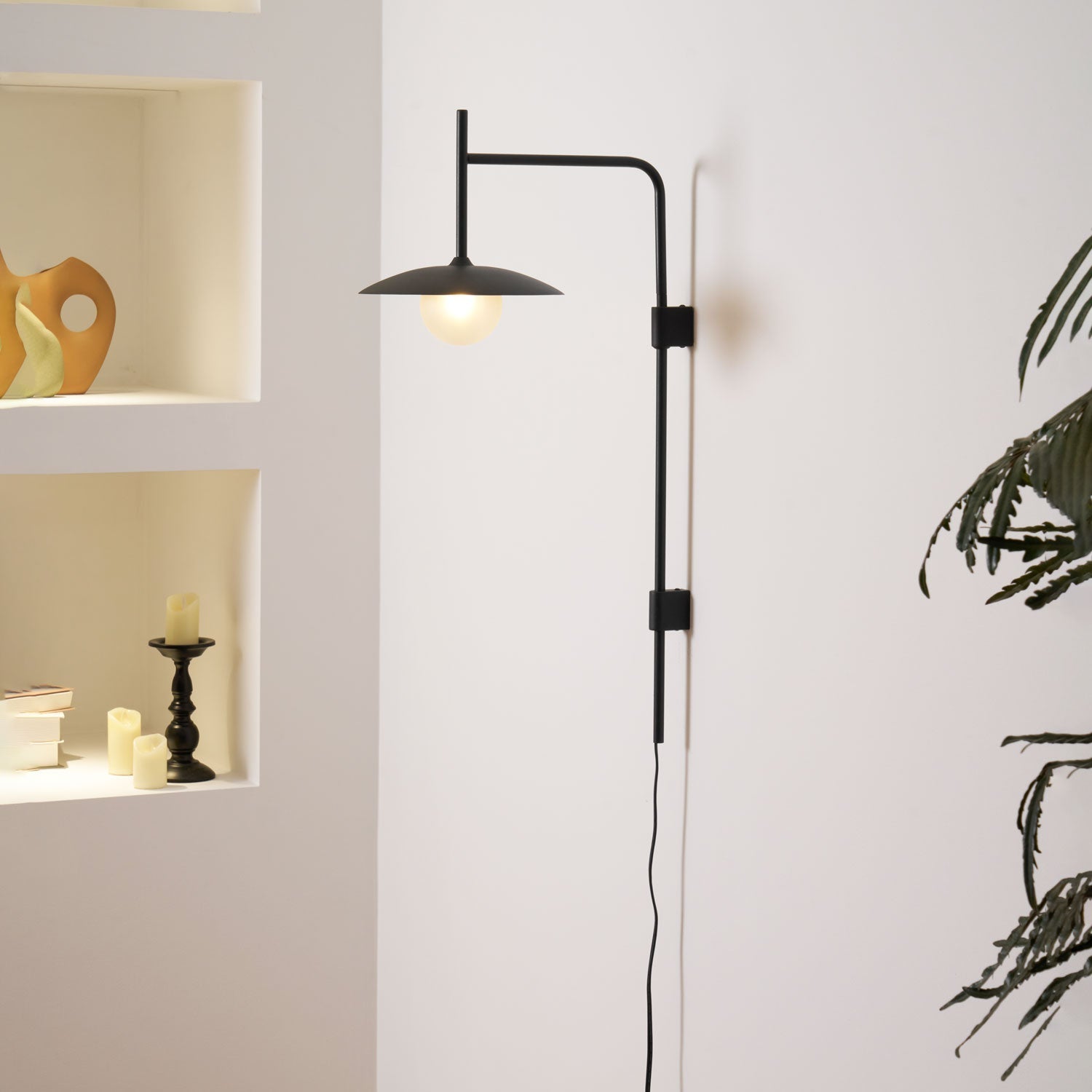 gea-swing-arm-wall-lamp-anzaz-White-3
