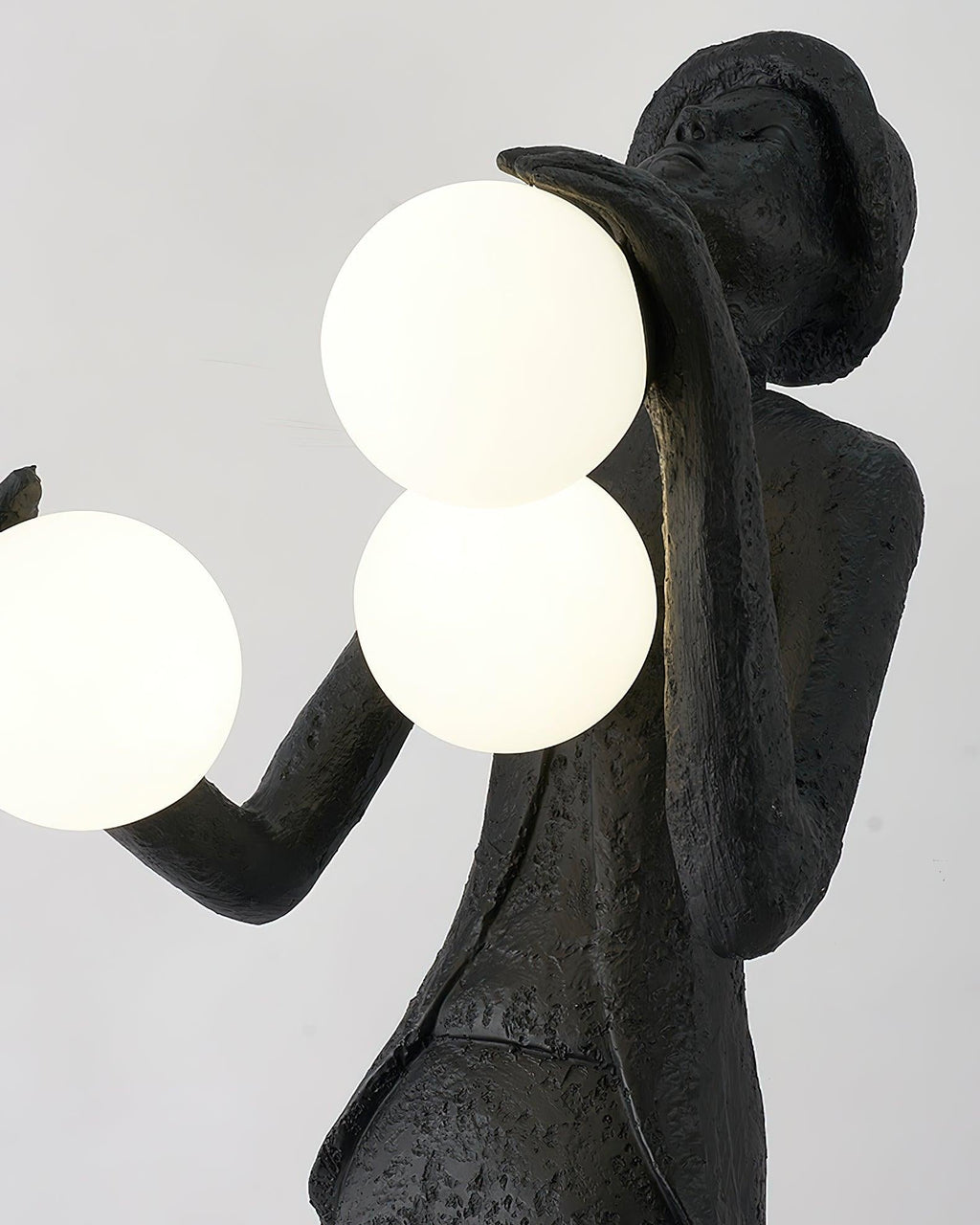 gentleman-sculpture-floor-lamp-anzaz--22