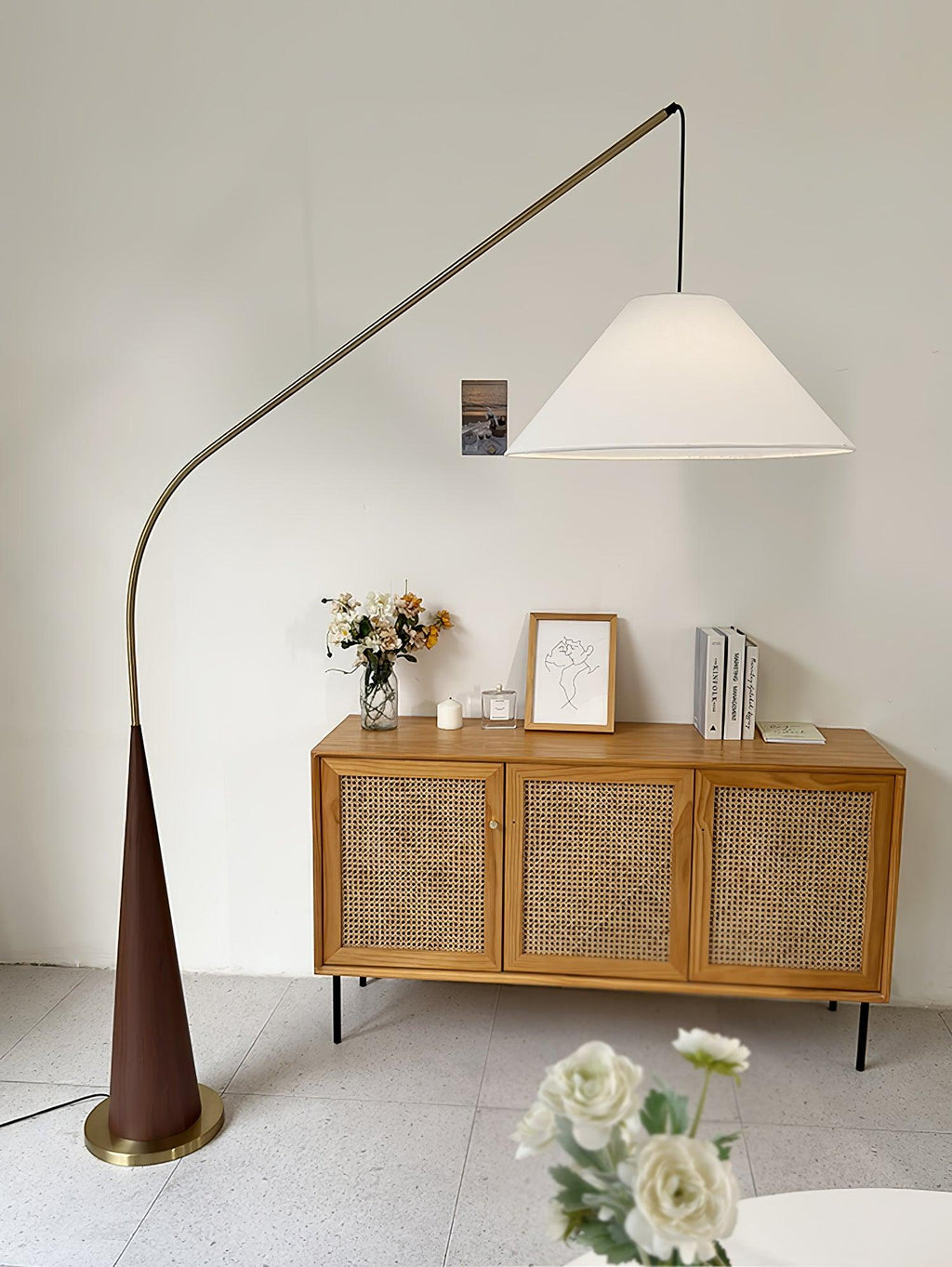 gibson-arc-floor-lamp-anzaz--12