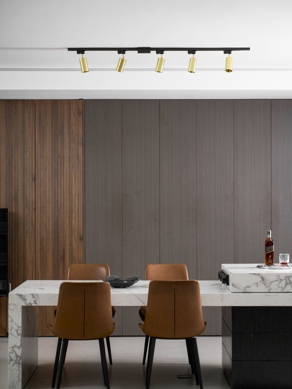 gilded-rail-track-light-anzaz--36
