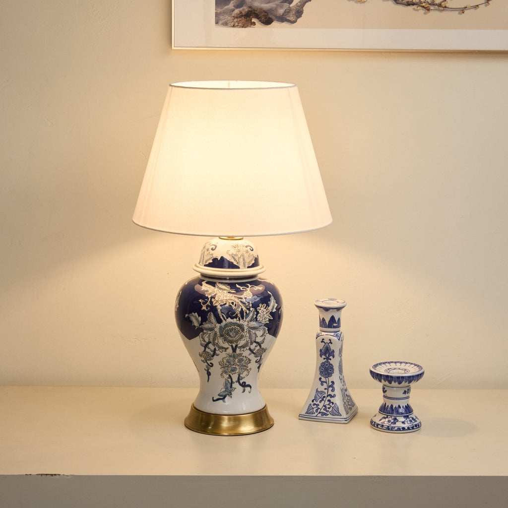 gilt-accented-table-lamp-anzaz-Blue & White-4
