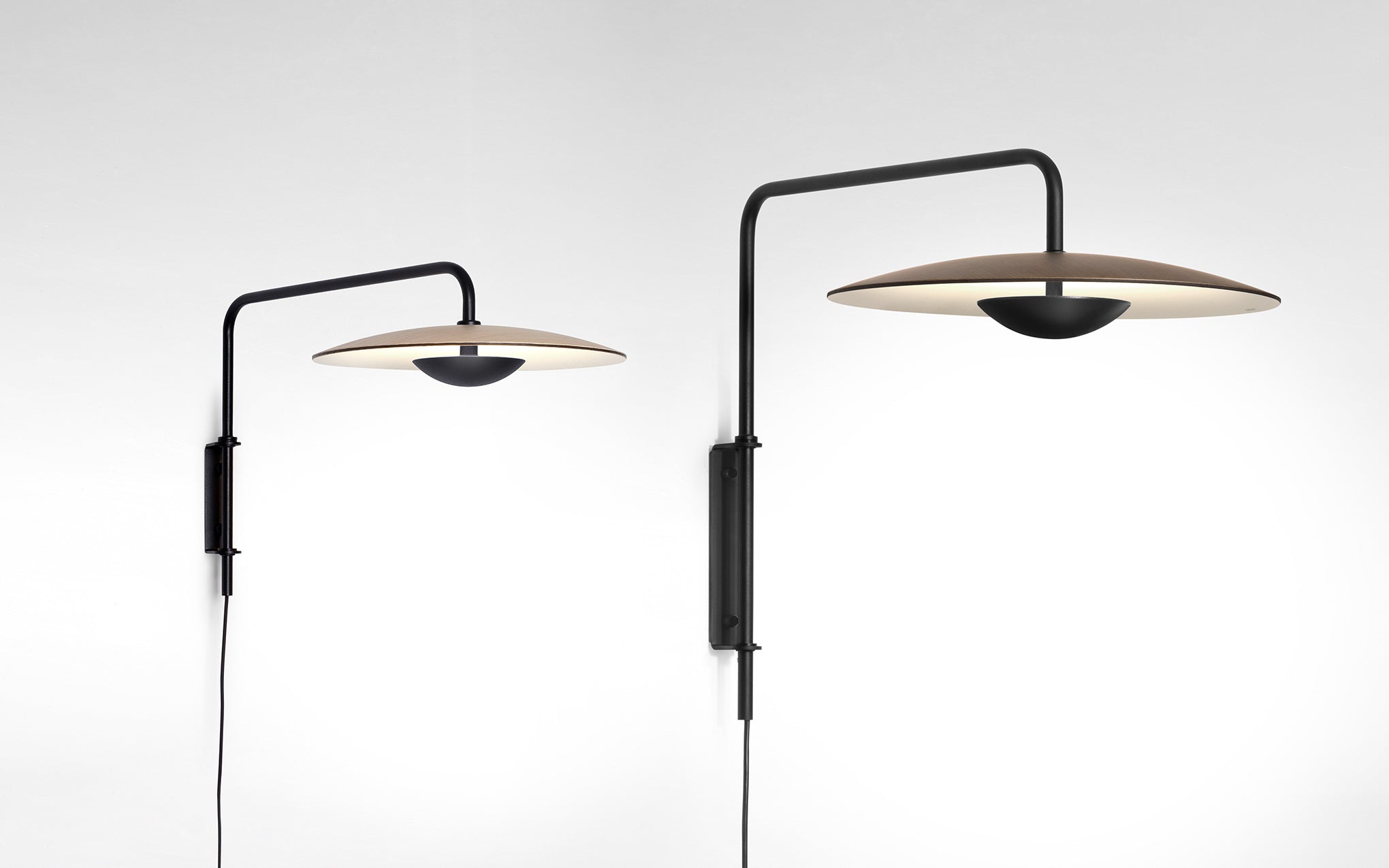 ginger-plug-in-wall-lamp-anzaz-Wood grain & Warm Light-6