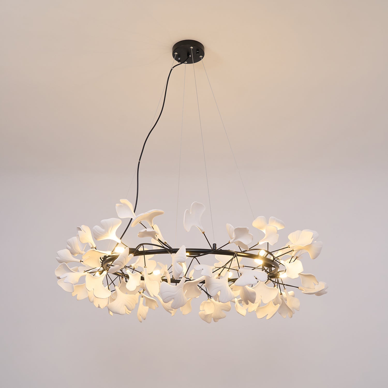 gingko-chandelier-o-anzaz-White+White-11