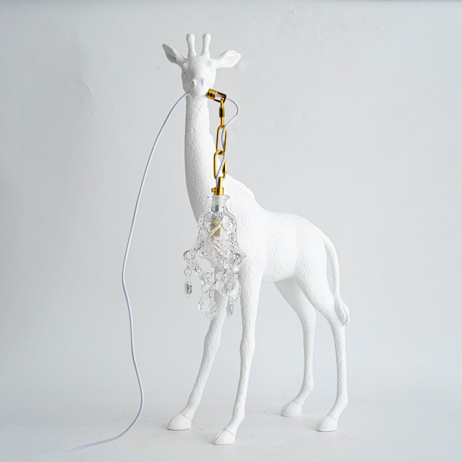 giraffe-royale-sculpture-floor-lamp-anzaz--60