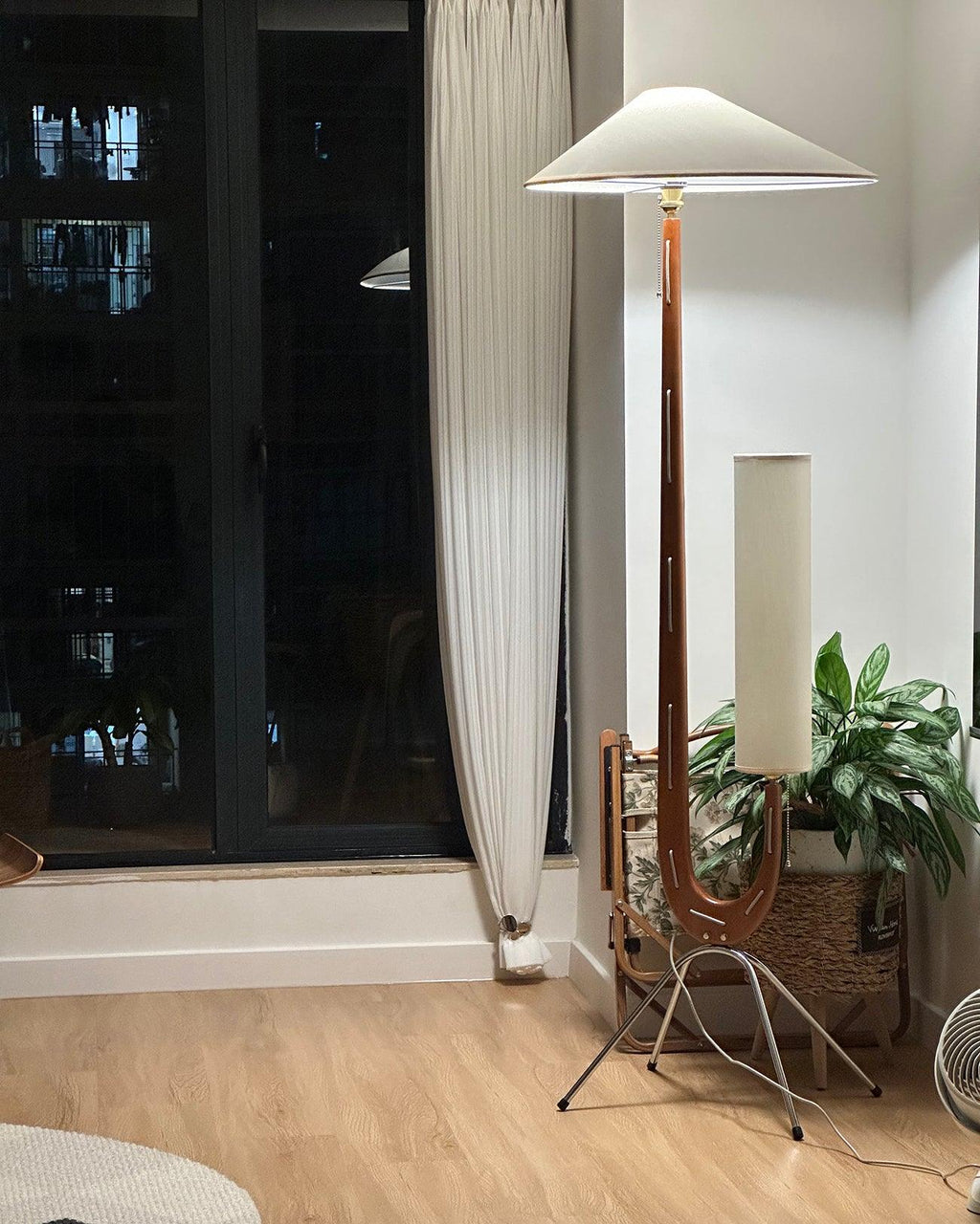 giraffe-floor-lamp-anzaz--55