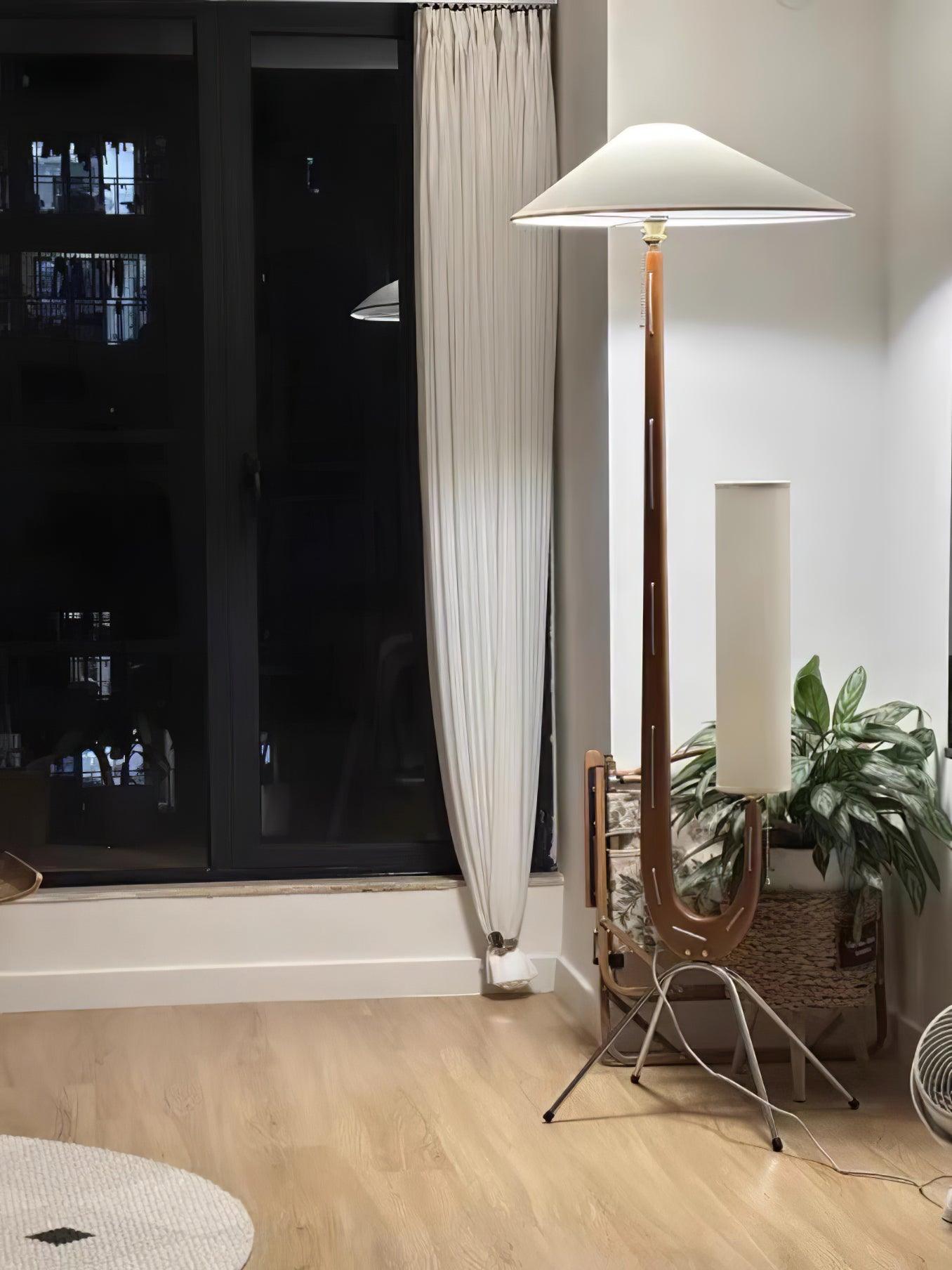 giraffe-floor-lamp-anzaz--44