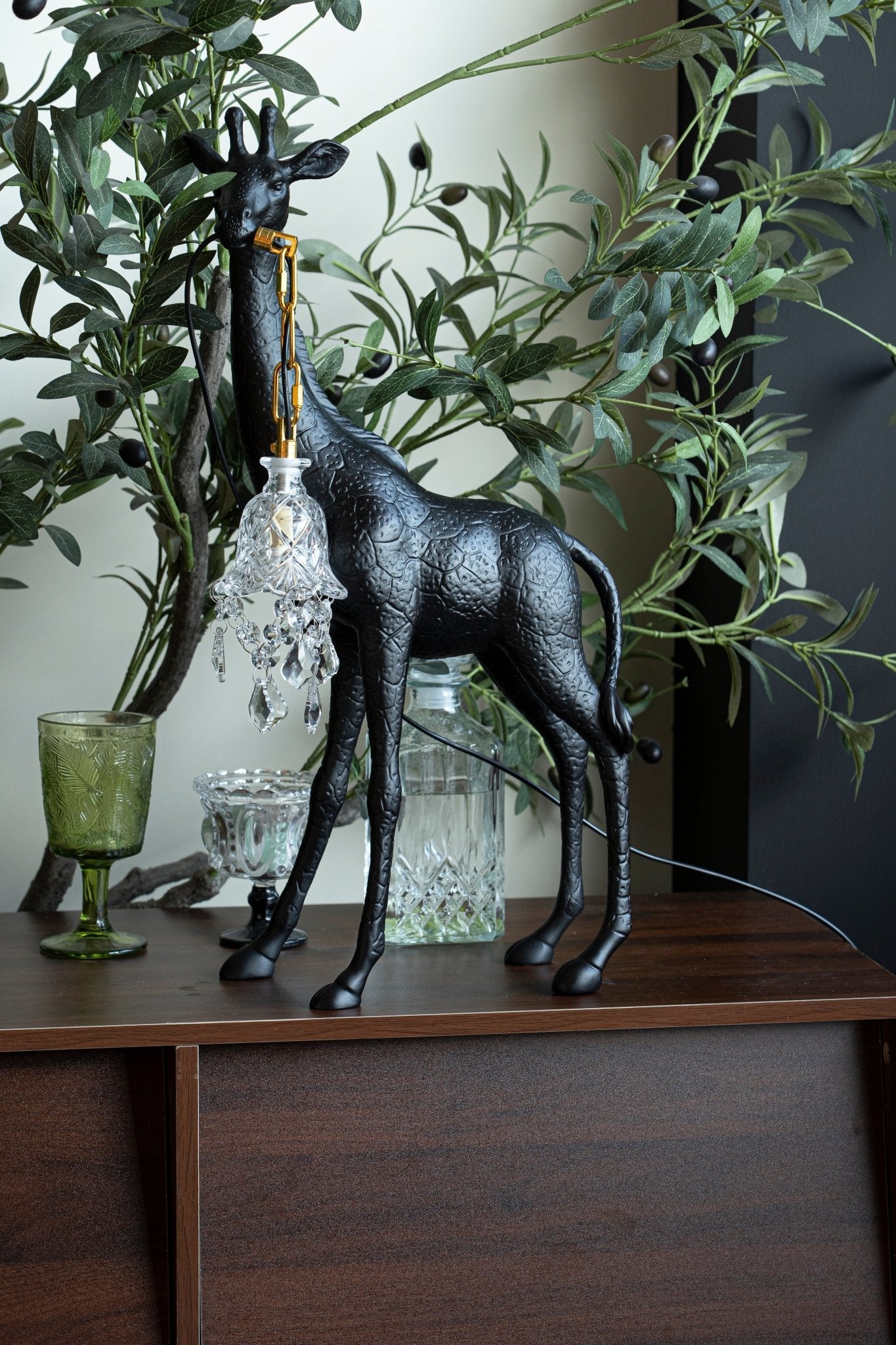 giraffe-royale-sculpture-floor-lamp-anzaz--54