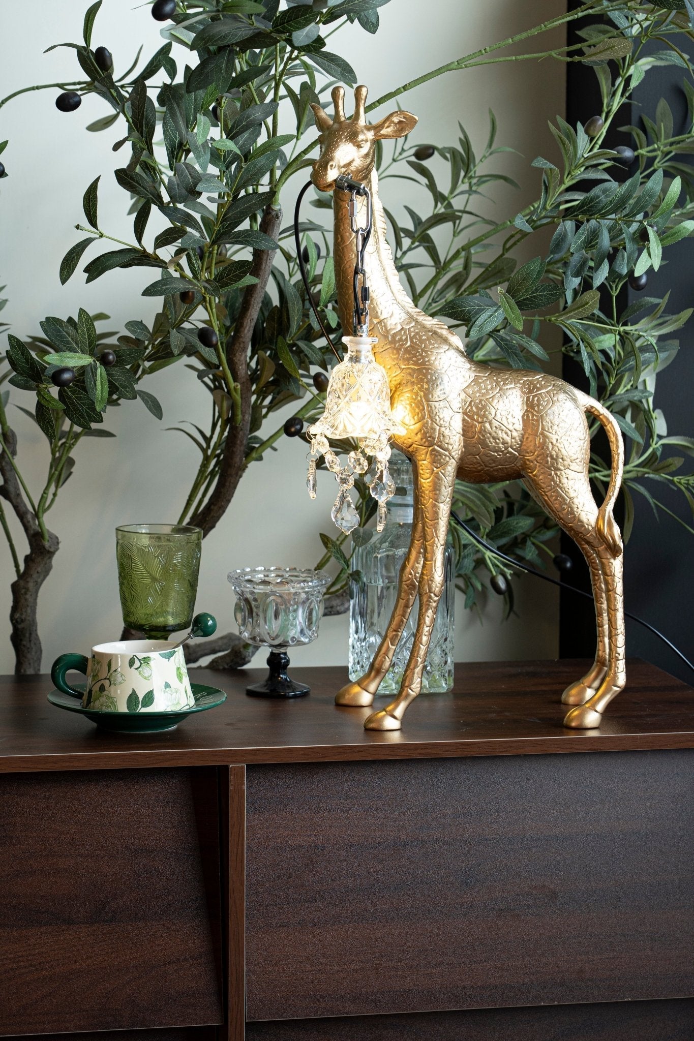 giraffe-royale-sculpture-floor-lamp-anzaz--56