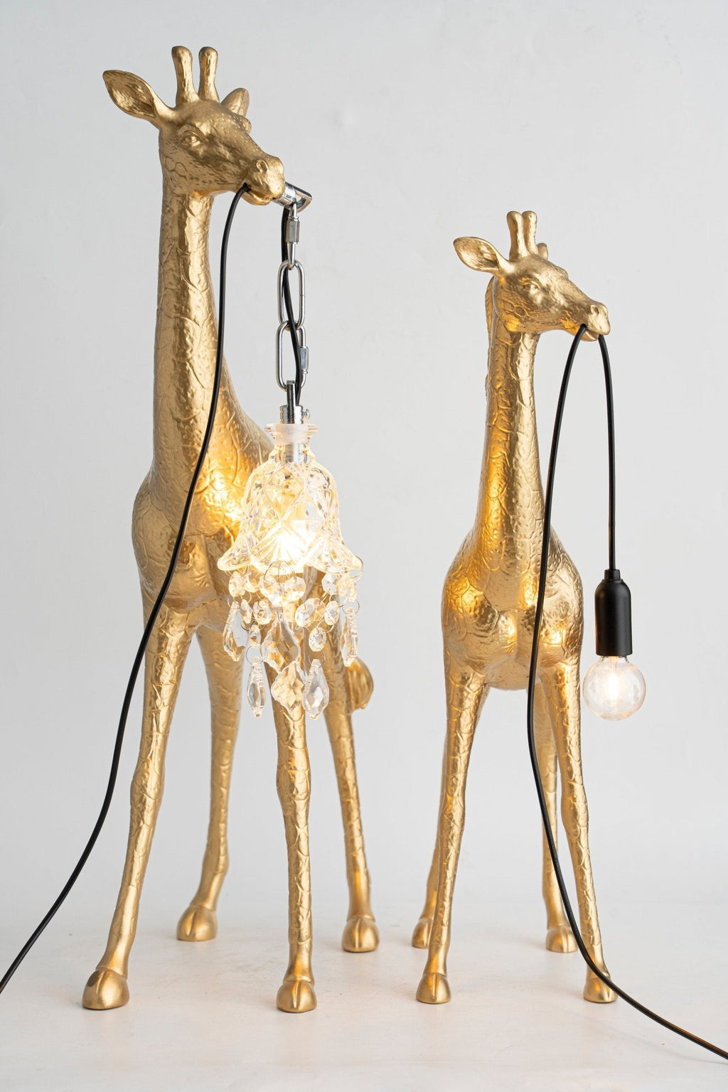 giraffe-royale-sculpture-floor-lamp-anzaz-White-27