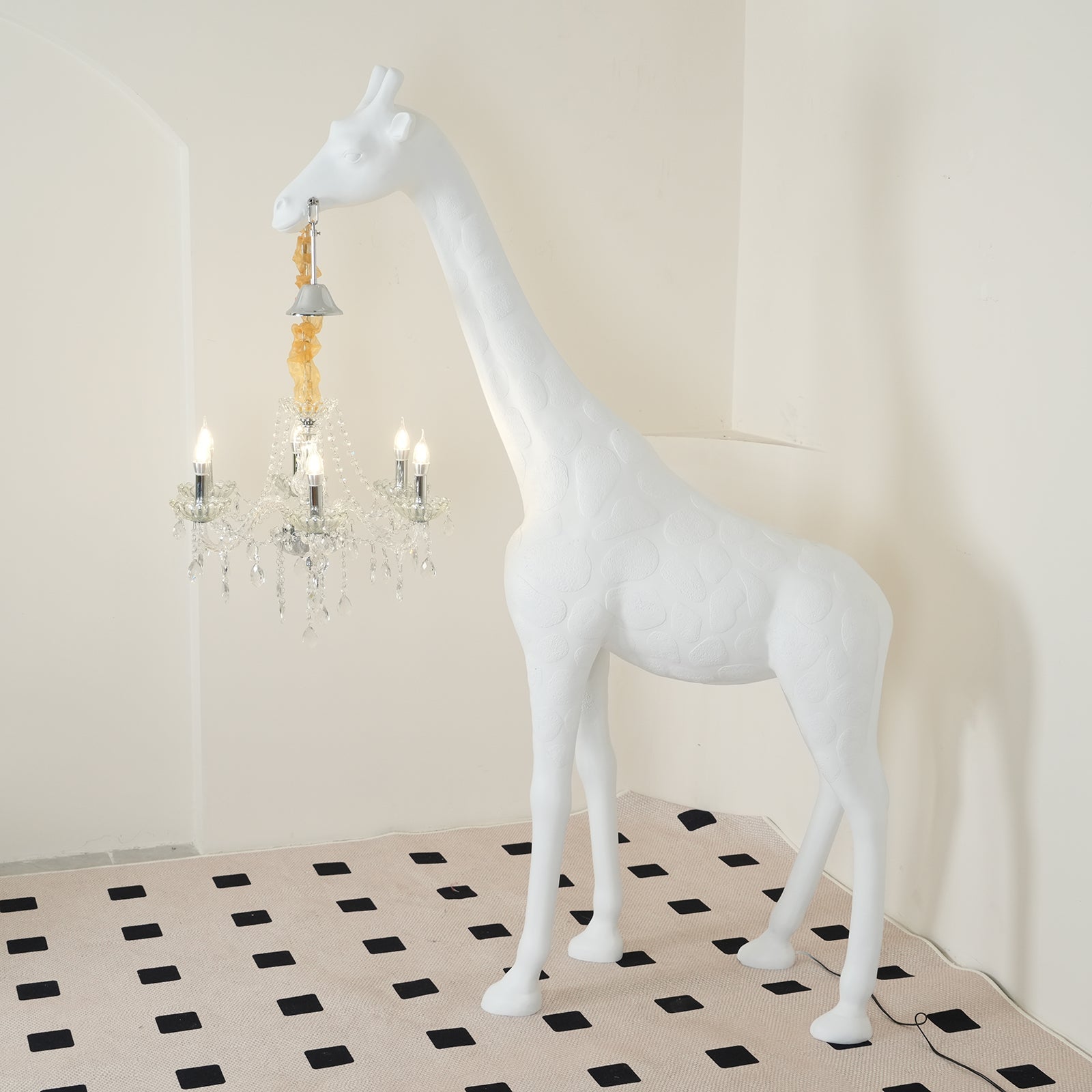giraffe-sculpture-floor-lamp-anzaz-Black & Chrome lamp body-43