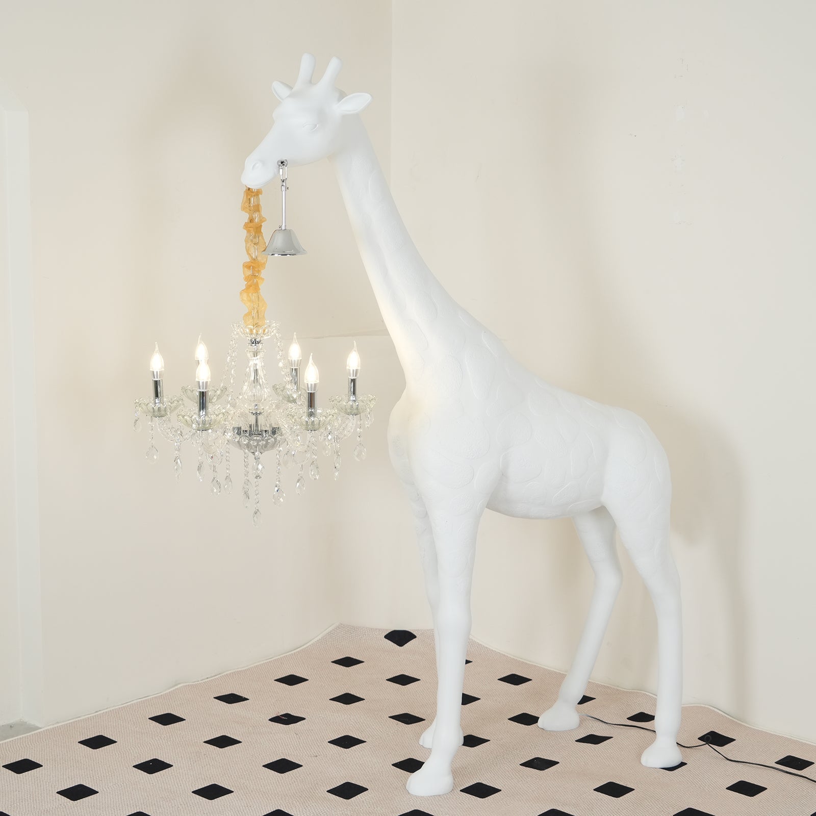 giraffe-sculpture-floor-lamp-anzaz-Black & Chrome lamp body-44