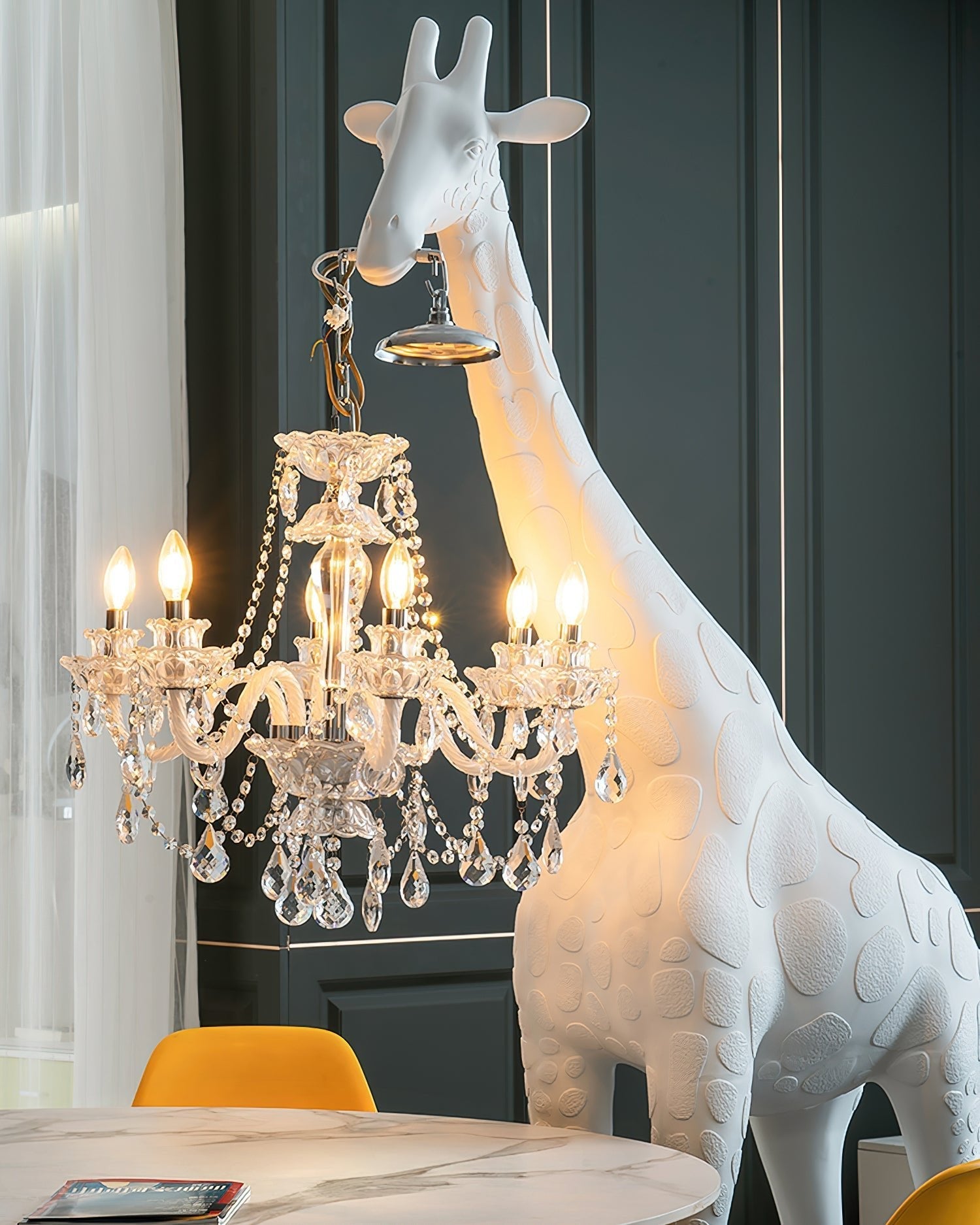 giraffe-sculpture-floor-lamp-anzaz-Black & Chrome lamp body-12