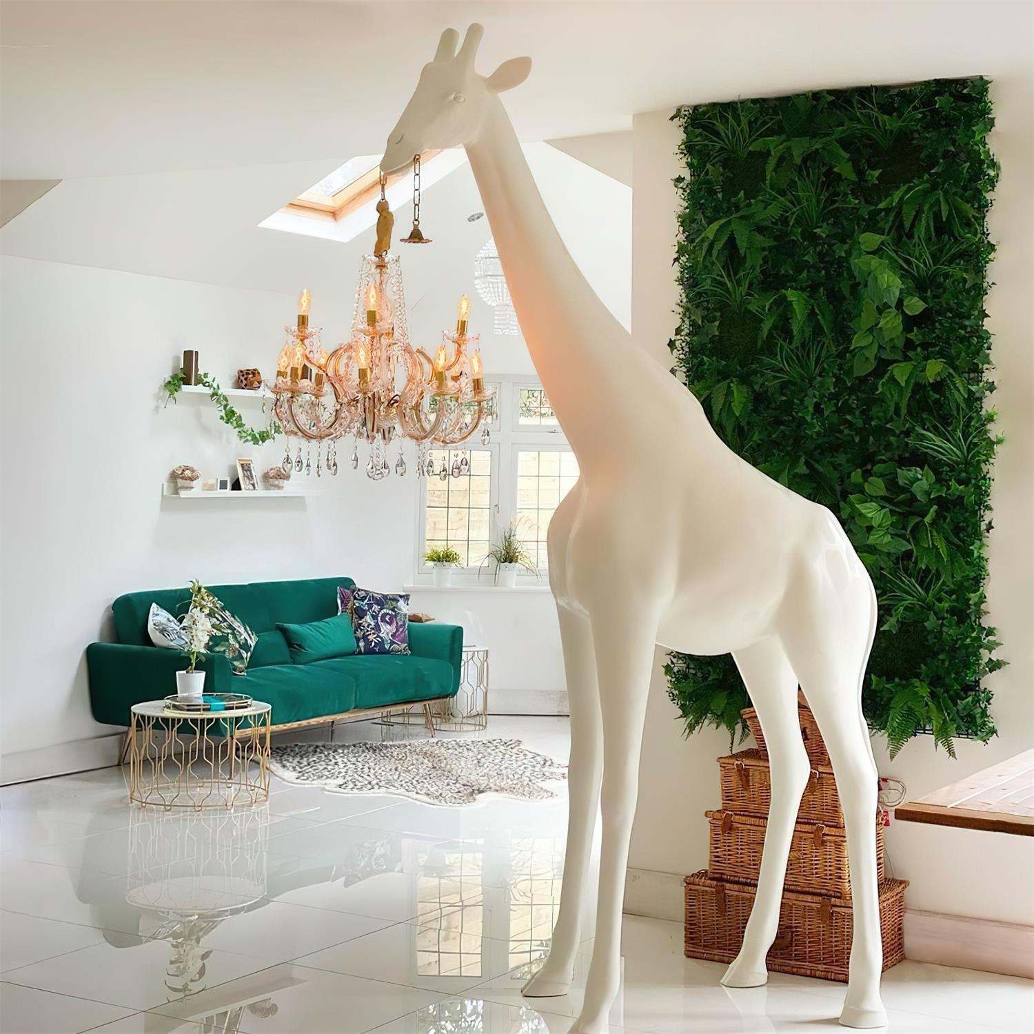 giraffe-sculpture-floor-lamp-anzaz-White & Chrome lamp body-2