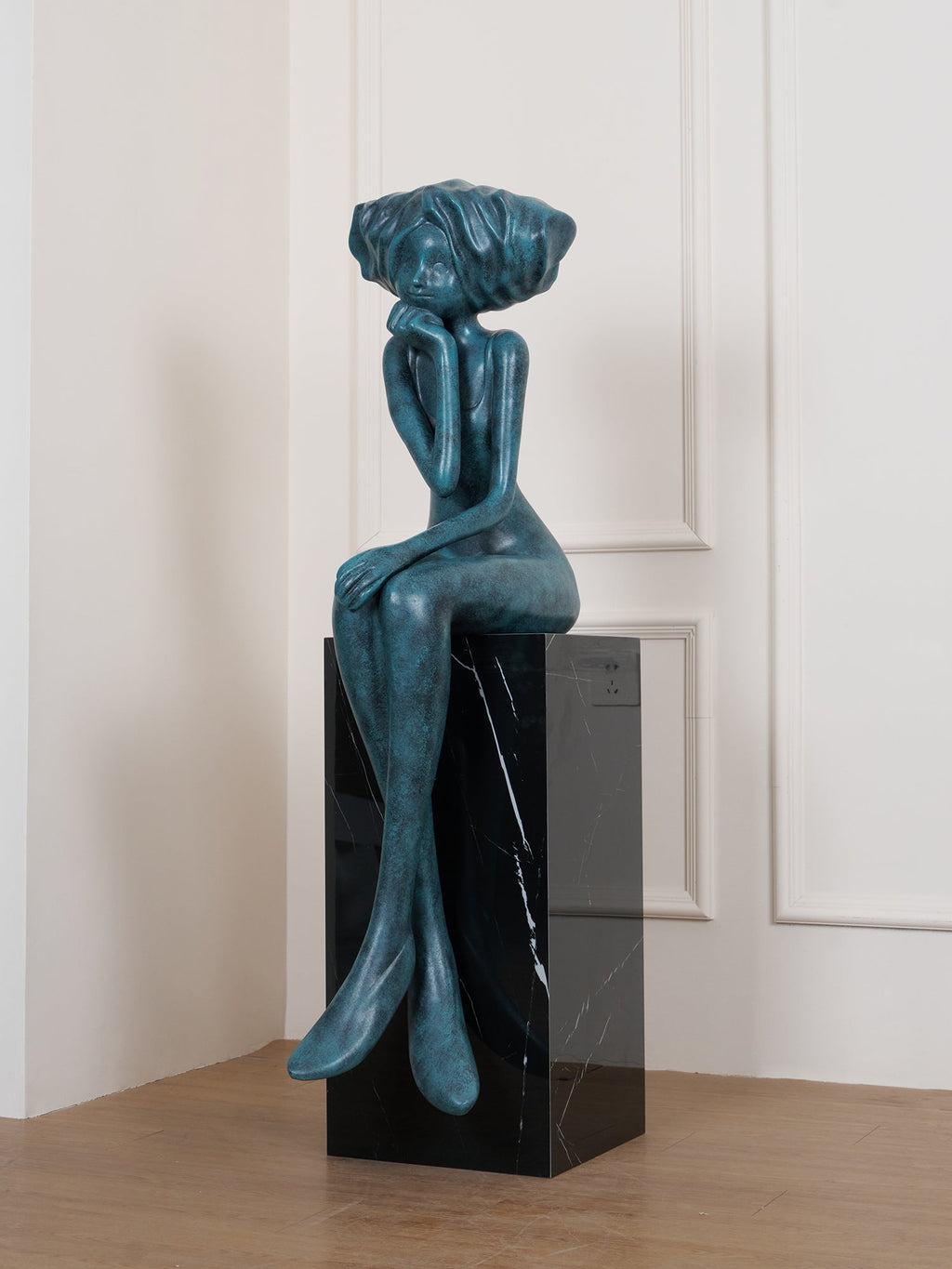 girl-meditate-sculpture-floor-lamp-anzaz--60