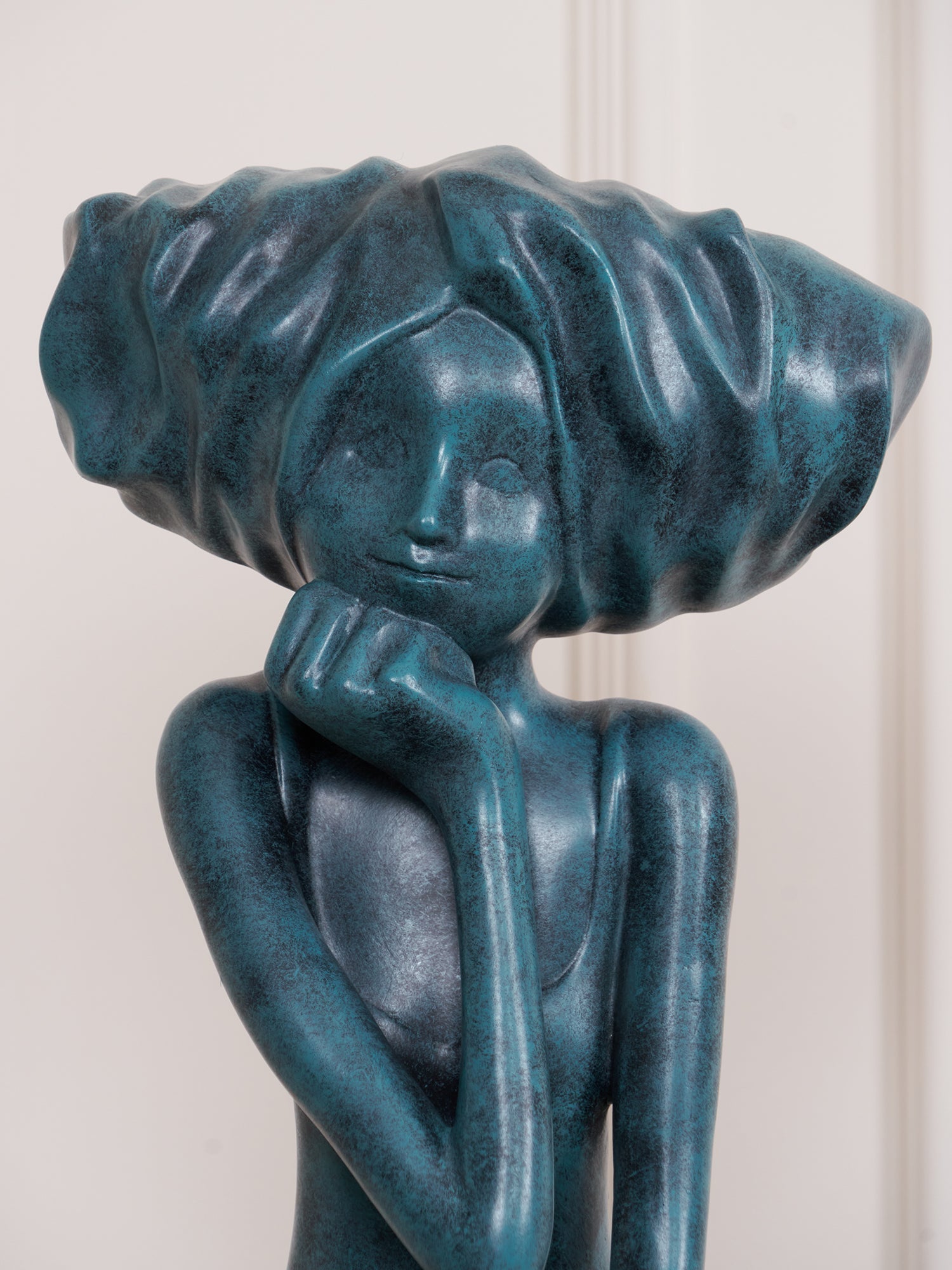 girl-meditate-sculpture-floor-lamp-anzaz--63