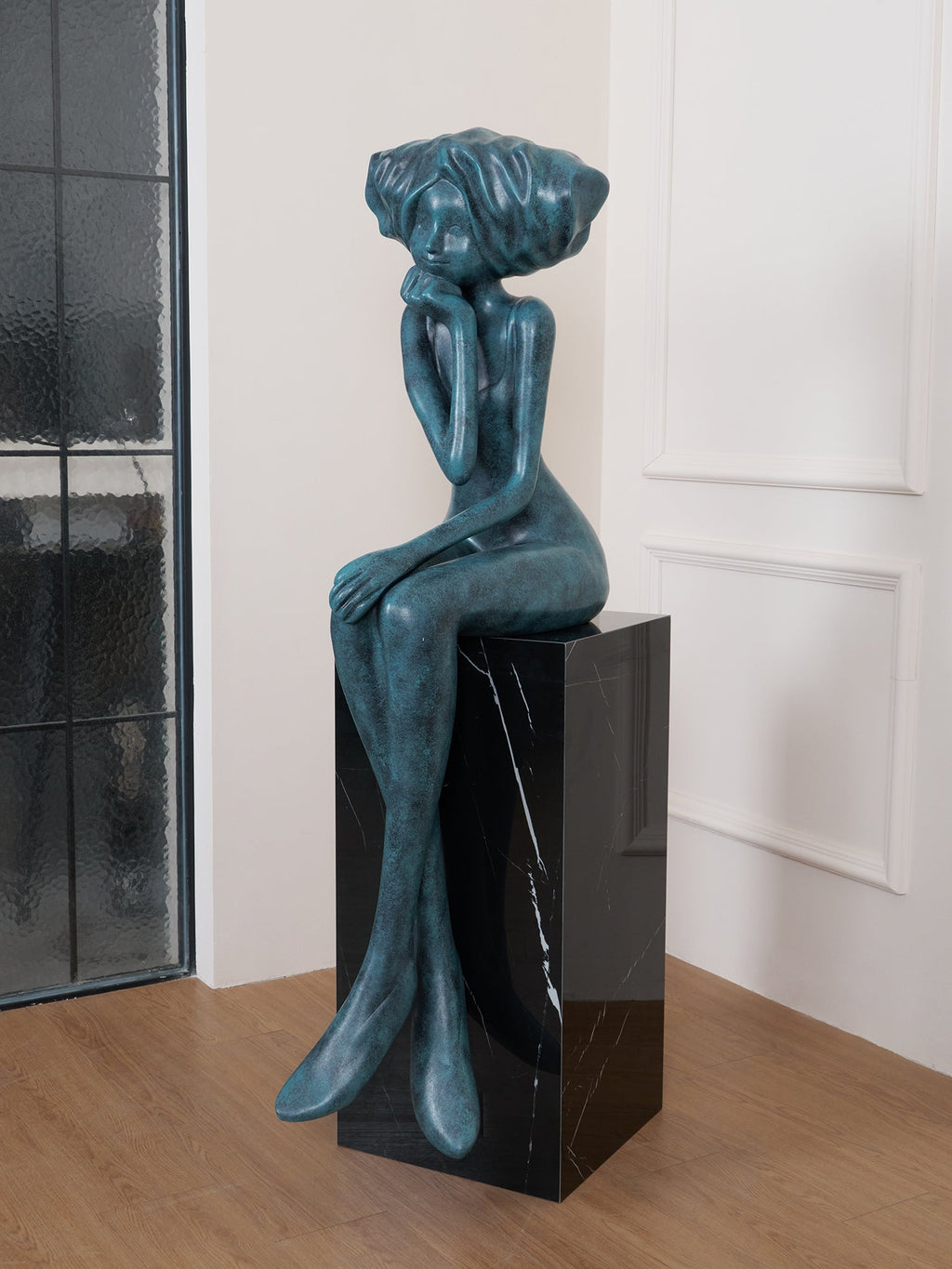 girl-meditate-sculpture-floor-lamp-anzaz--70