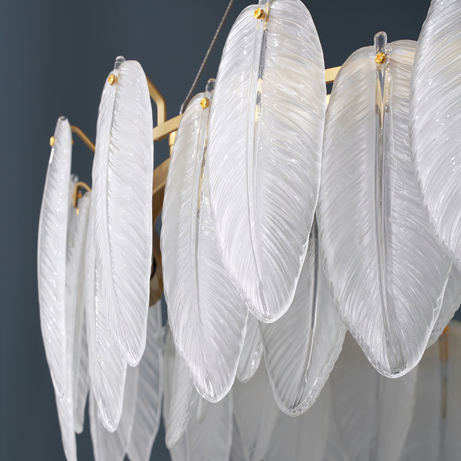 glass-feather-chandelier-anzaz--56