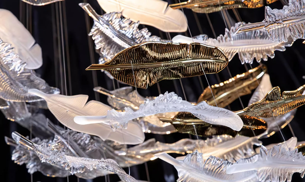 glass-feathers-flying-chandelier-anzaz--45