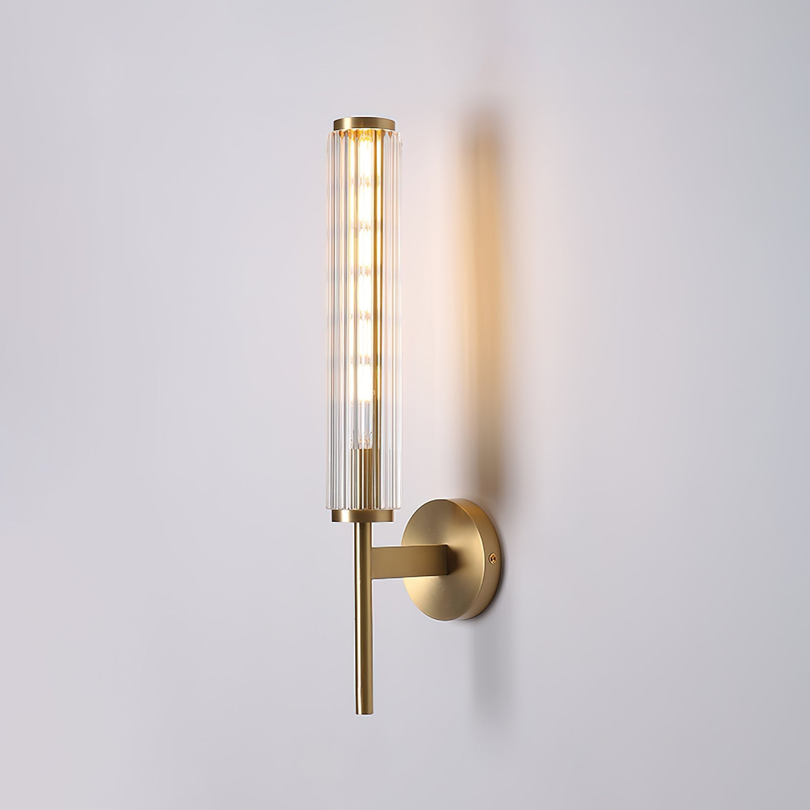 glass-linear-brass-wall-light-anzaz--15
