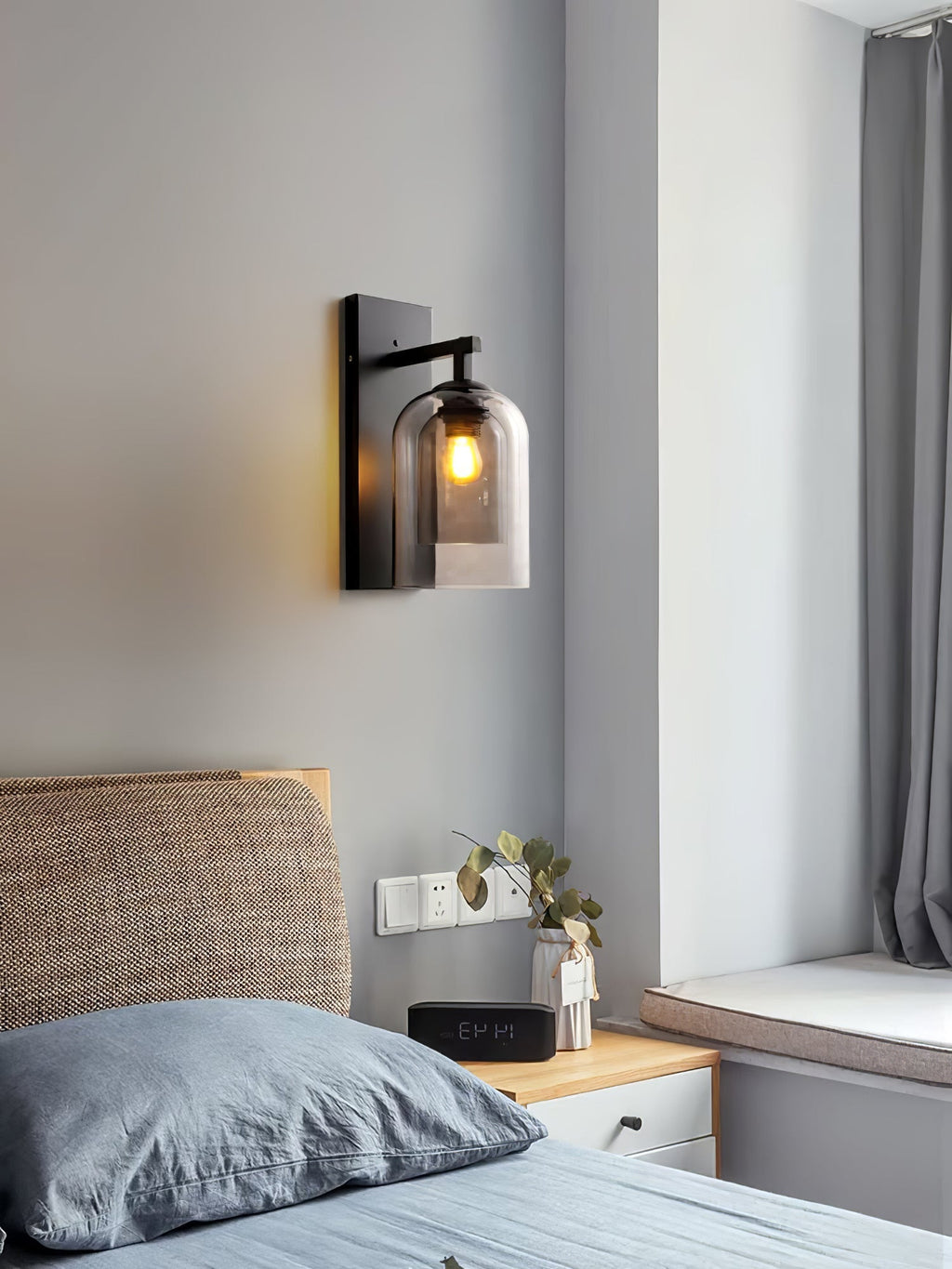 glass-tubular-wall-lamp-anzaz--3