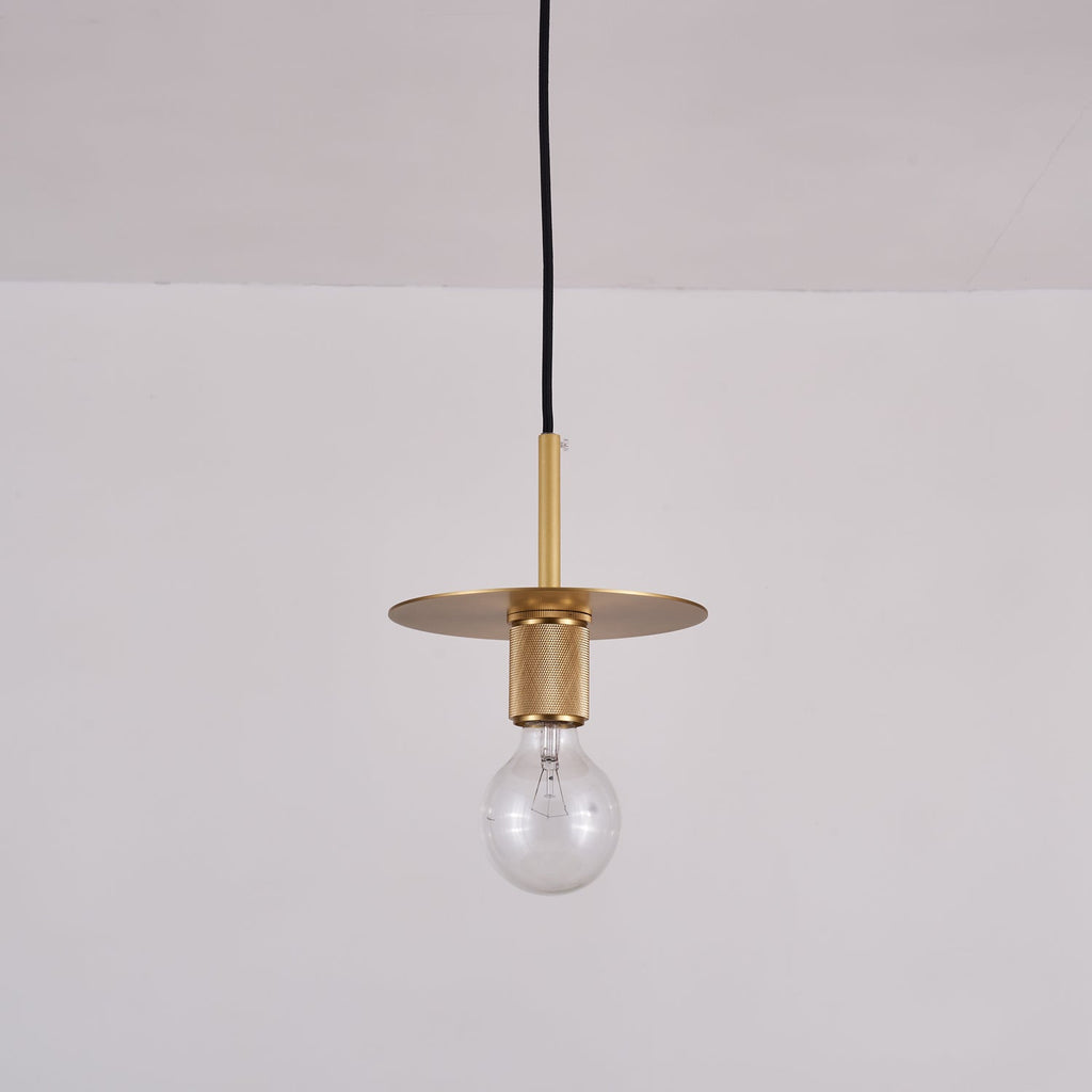 gleam-brass-pendant-light-anzaz--3