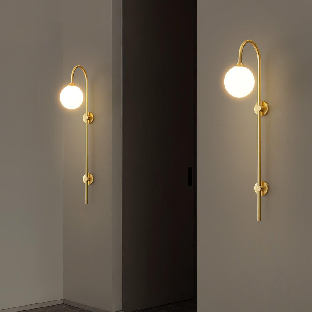globe-brass-wall-sconce-anzaz--6