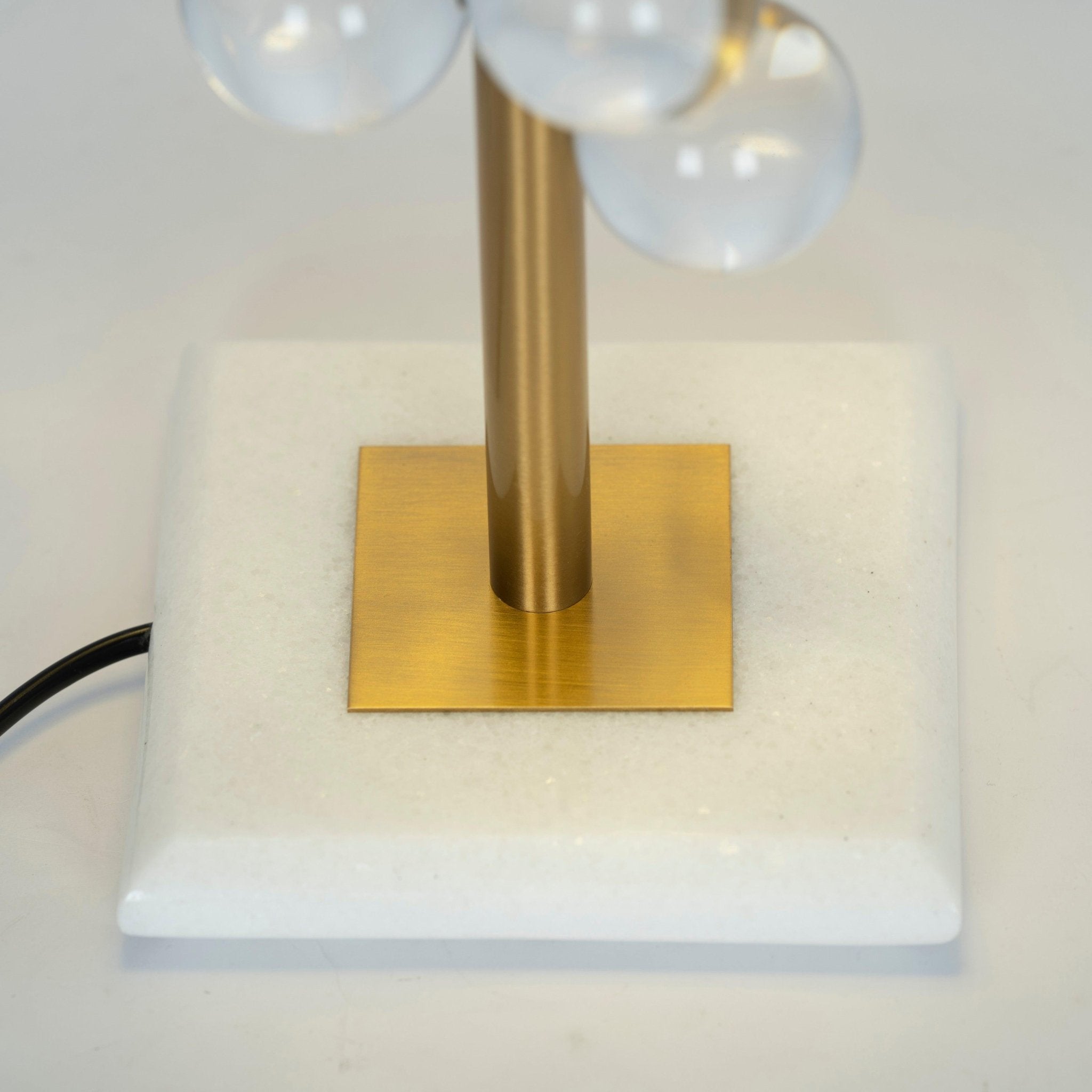 globo-table-lamp-anzaz--13