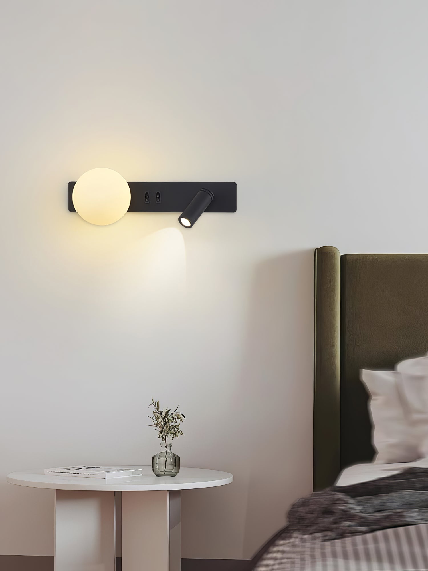 glos-slim-wall-lamp-anzaz--7