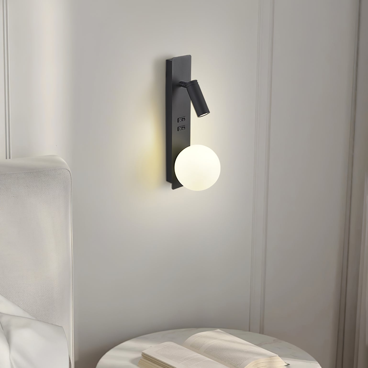 glos-slim-wall-lamp-anzaz-White-2
