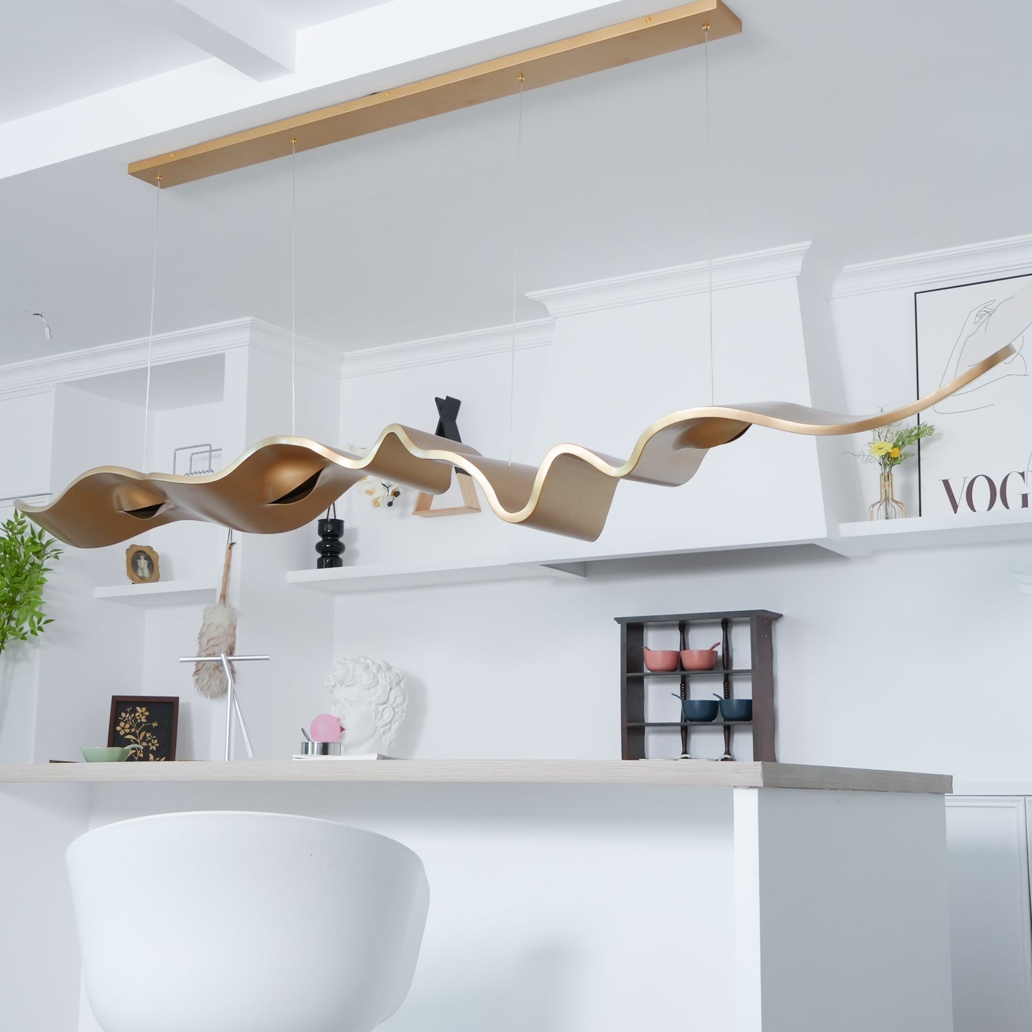 gold-ribbon-chandelier-anzaz--32