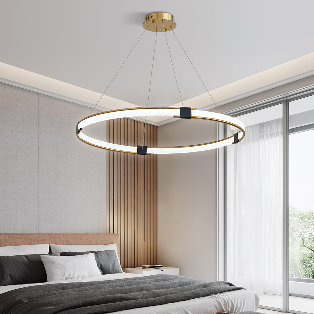 gold-ring-chandelier-anzaz-Gold and black details-2