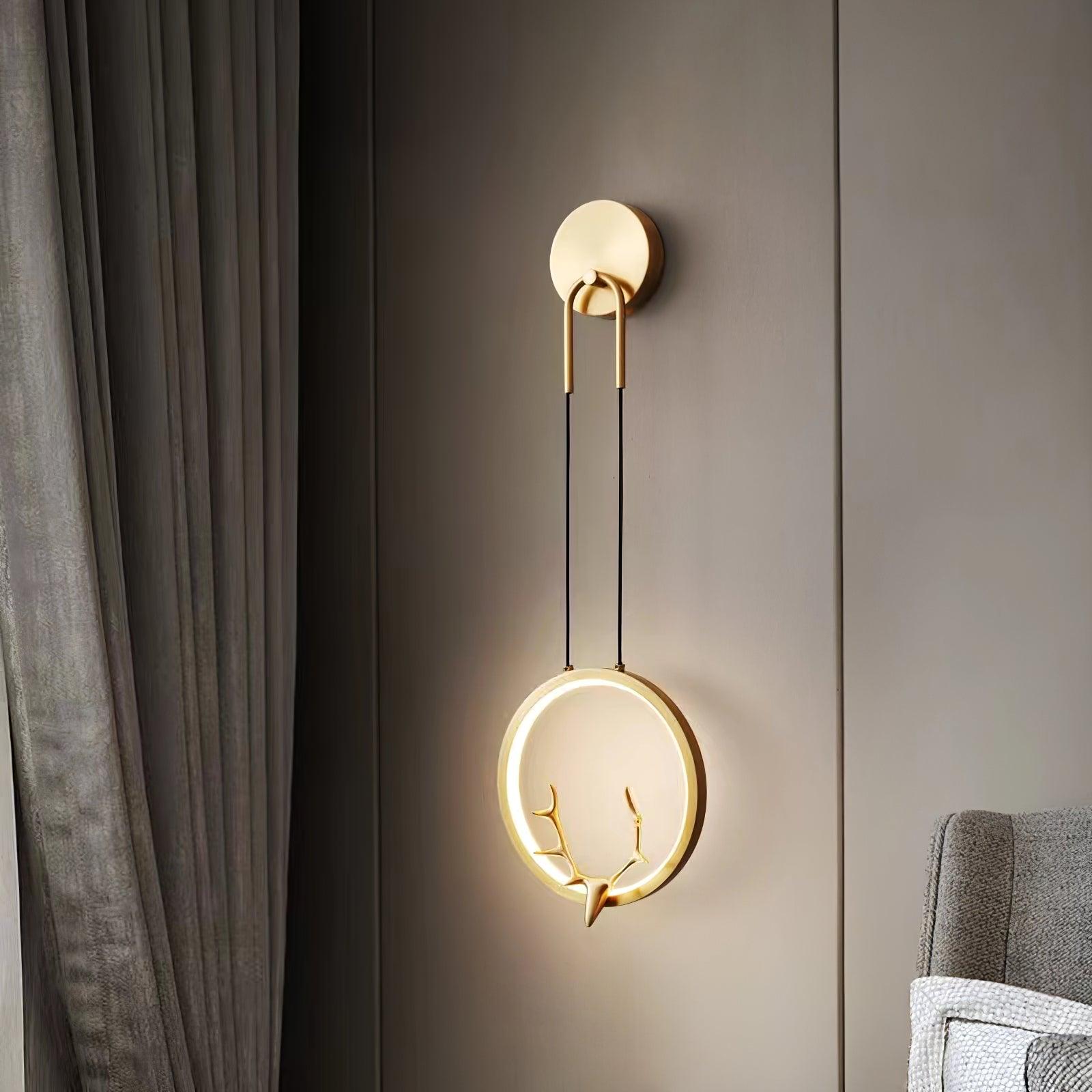 golden-antler-wall-light-anzaz--2
