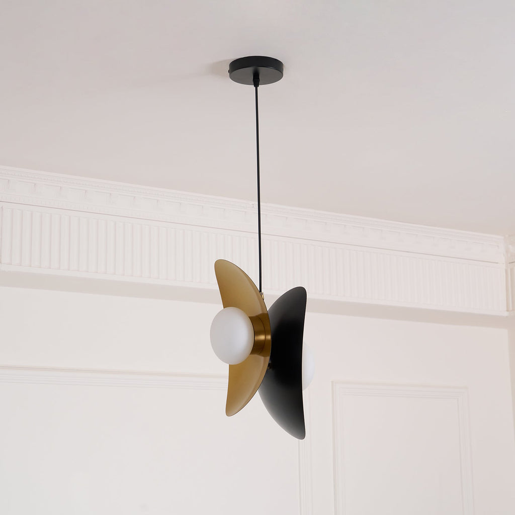 golden-petal-pendant-lamp-anzaz--12