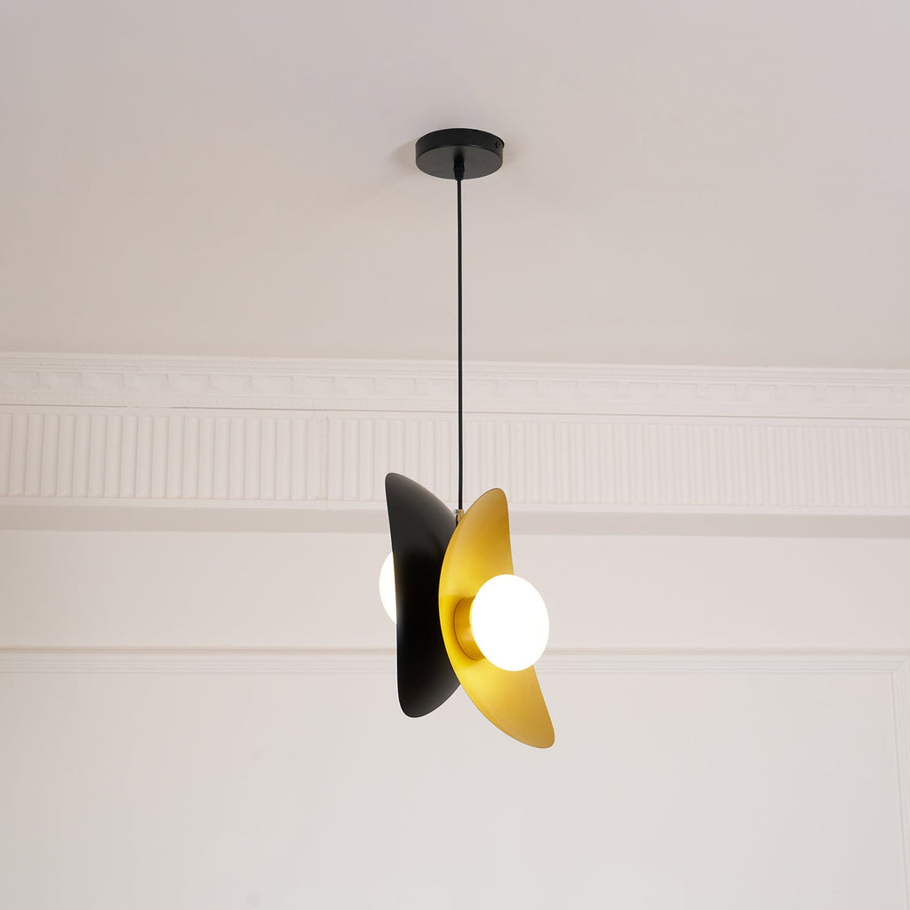 golden-petal-pendant-lamp-anzaz--9