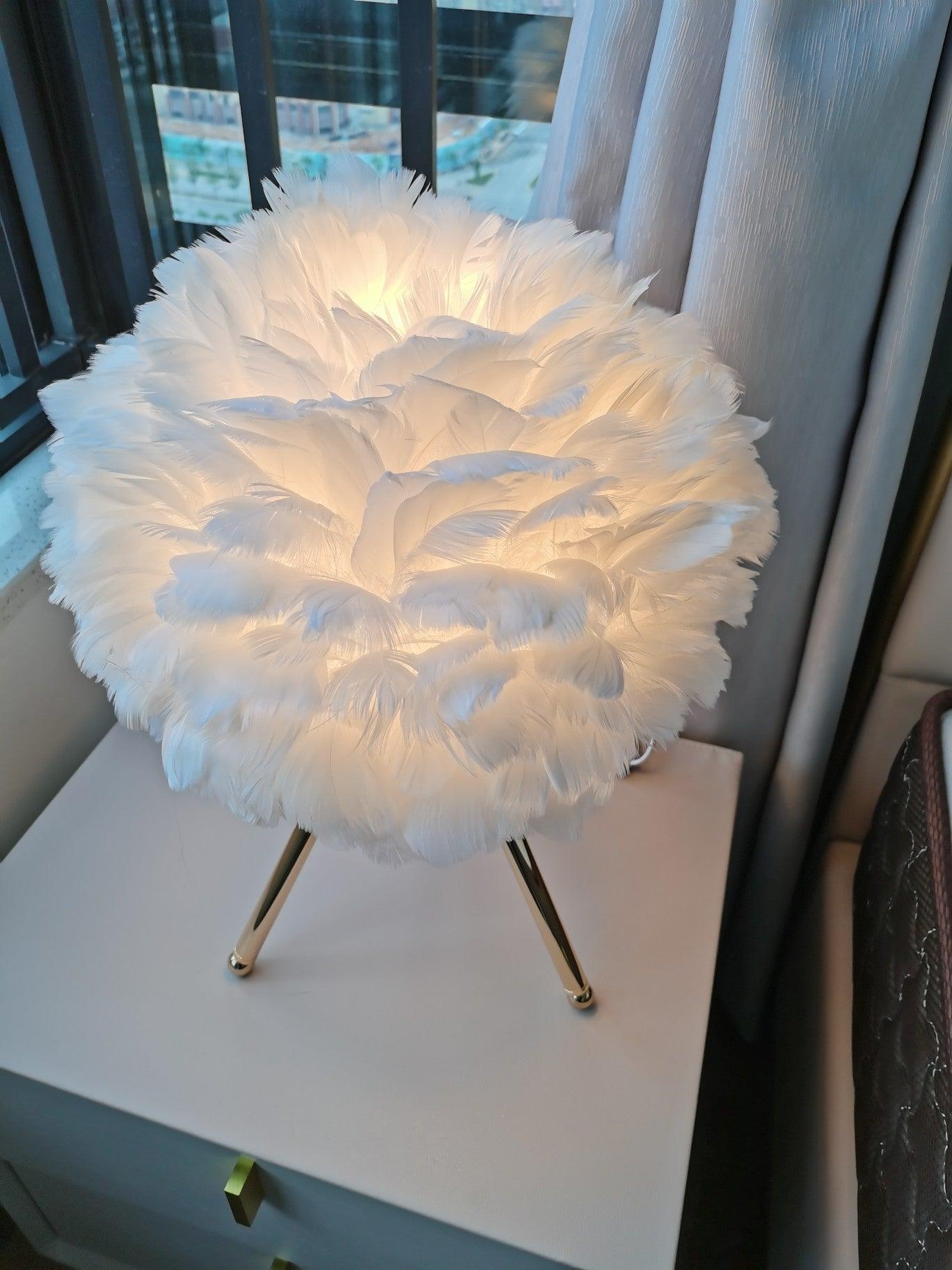 goose-feather-table-lamp-anzaz--27