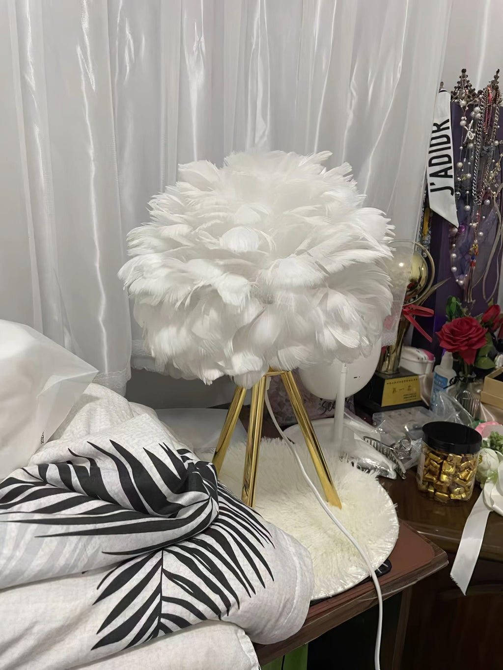 goose-feather-table-lamp-anzaz--48