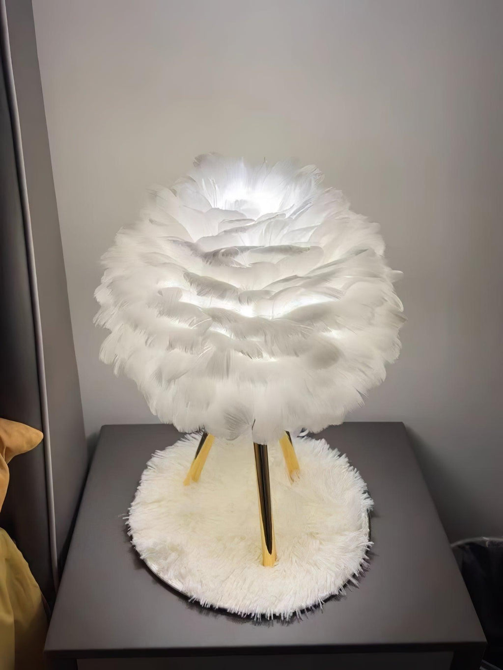 goose-feather-table-lamp-anzaz--49