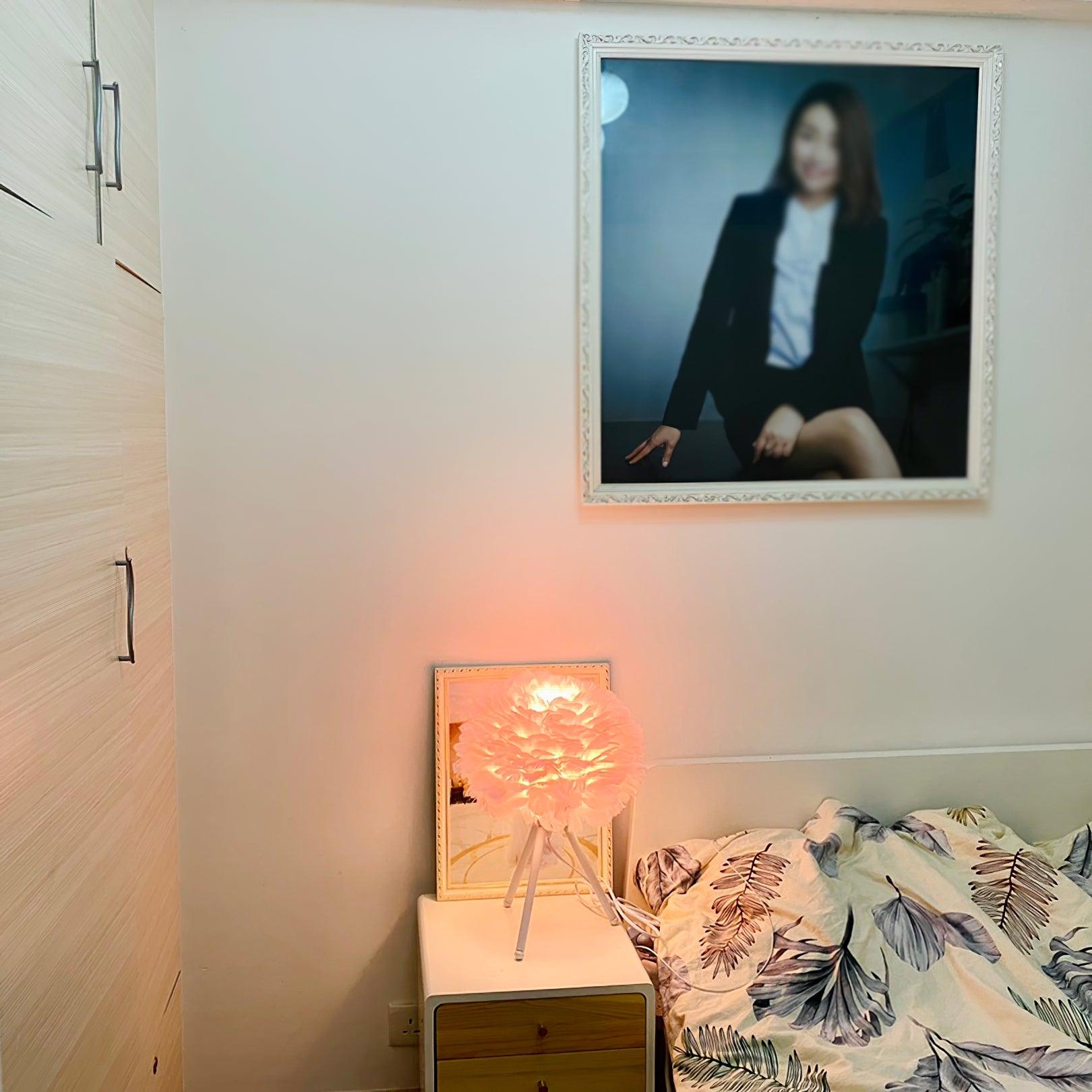 goose-feather-table-lamp-anzaz-Gold+Pink-5