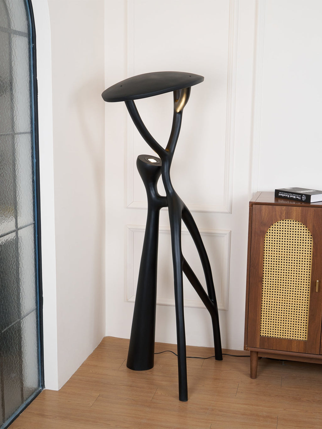 gothic-tree-sculpture-floor-lamp-anzaz--49