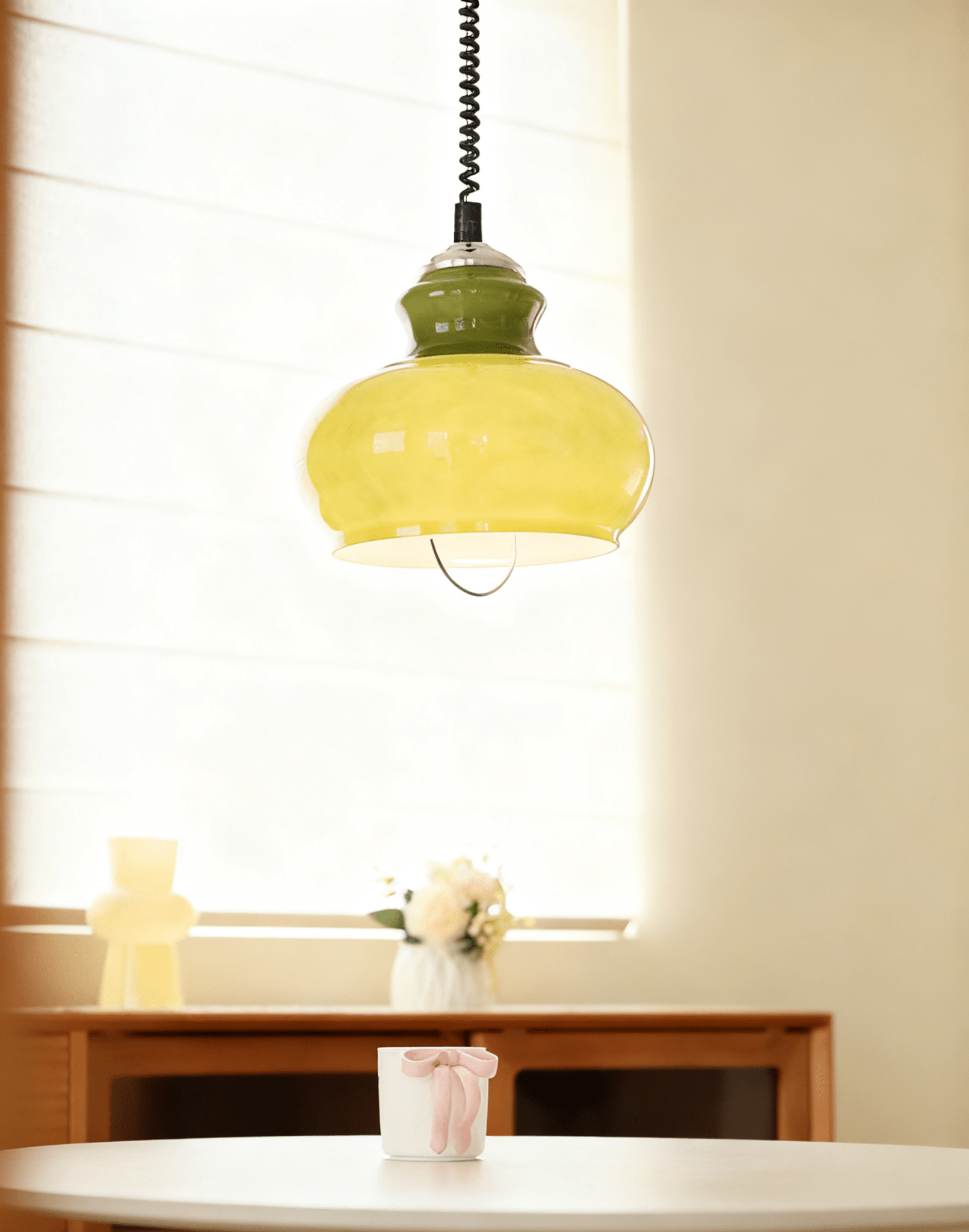gradient-glass-coil-pendant-light-anzaz--7