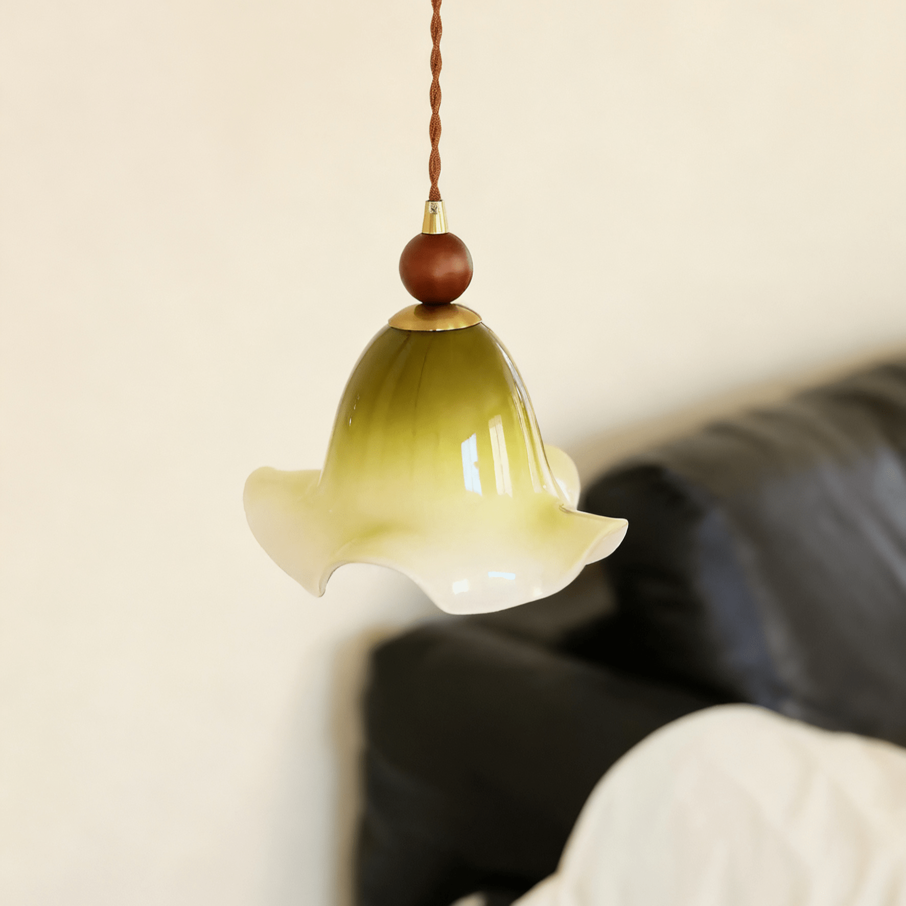 gradient-petal-pendant-lamp-anzaz--4
