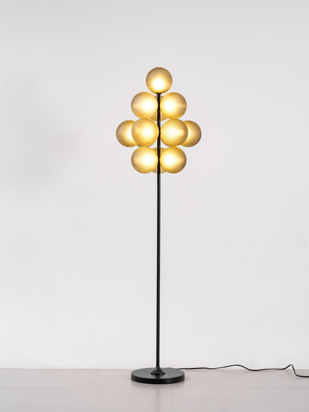 grape-floor-lamp-anzaz--50