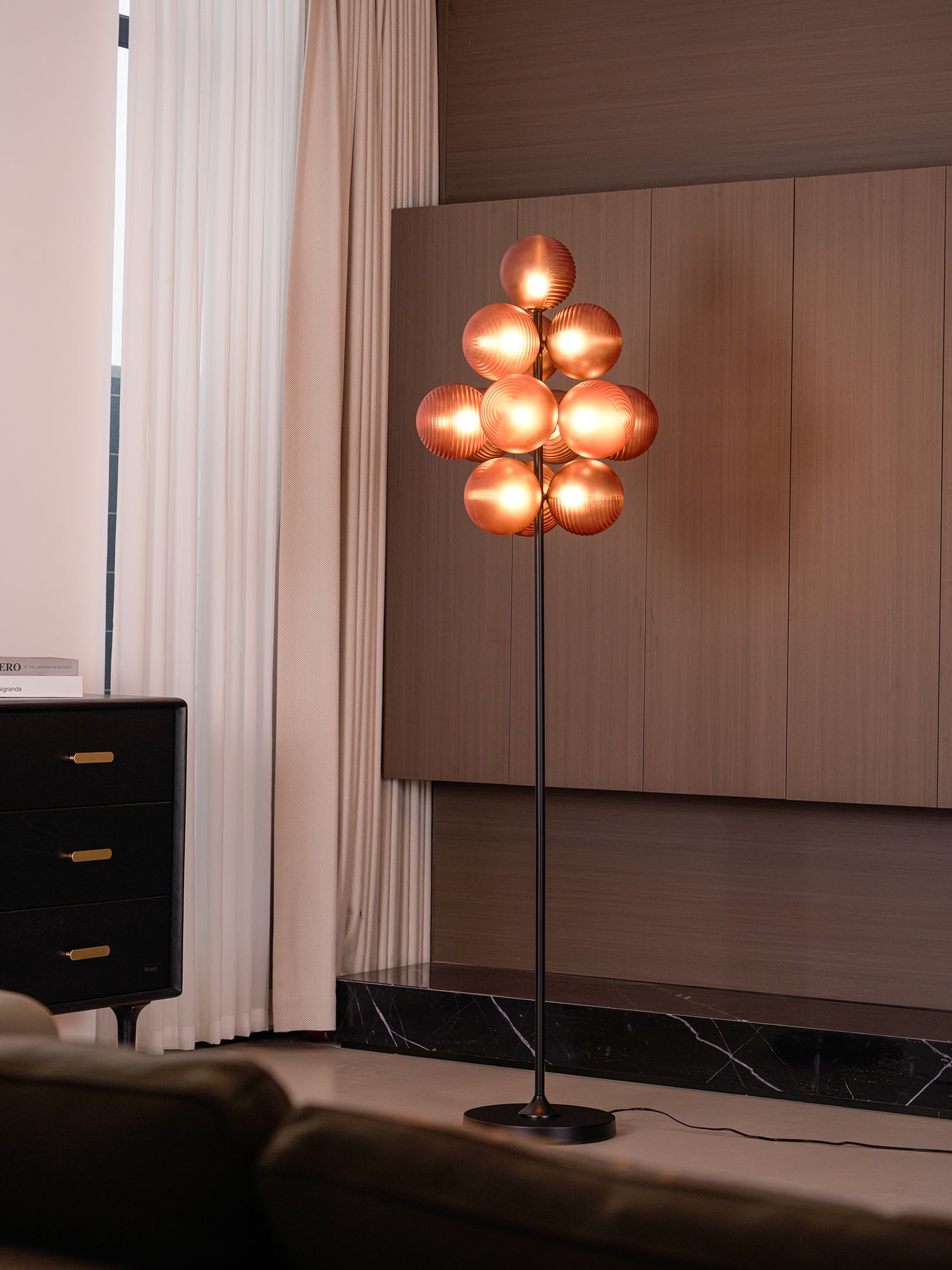 grape-floor-lamp-anzaz-Frosted white-5