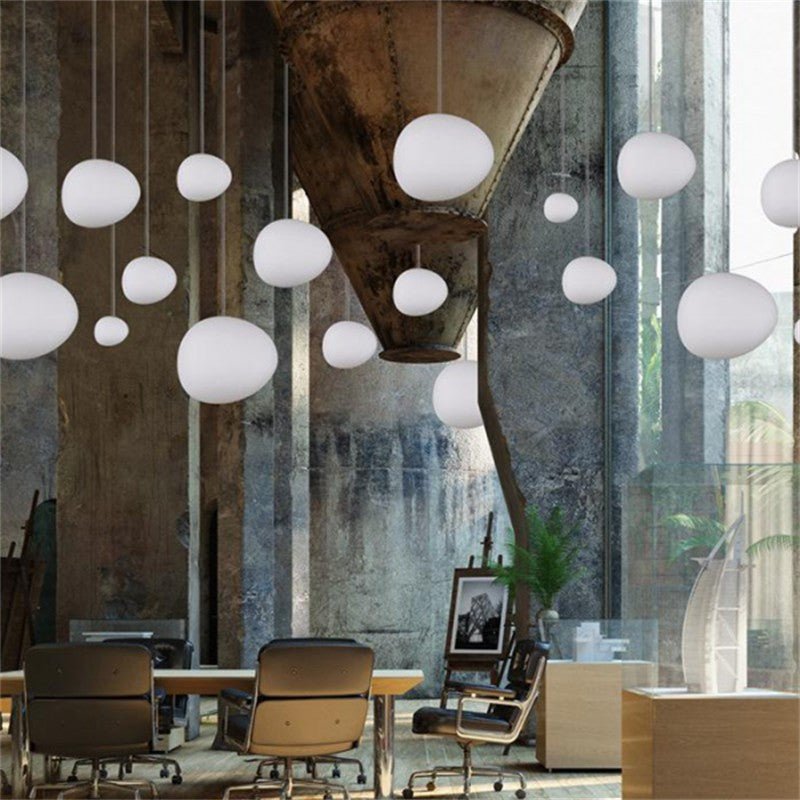 gregg-stone-shape-glass-pendant-light-anzaz--20
