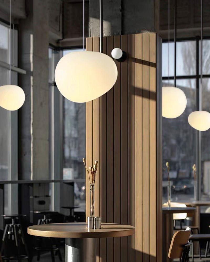 gregg-stone-shape-glass-pendant-light-anzaz--11