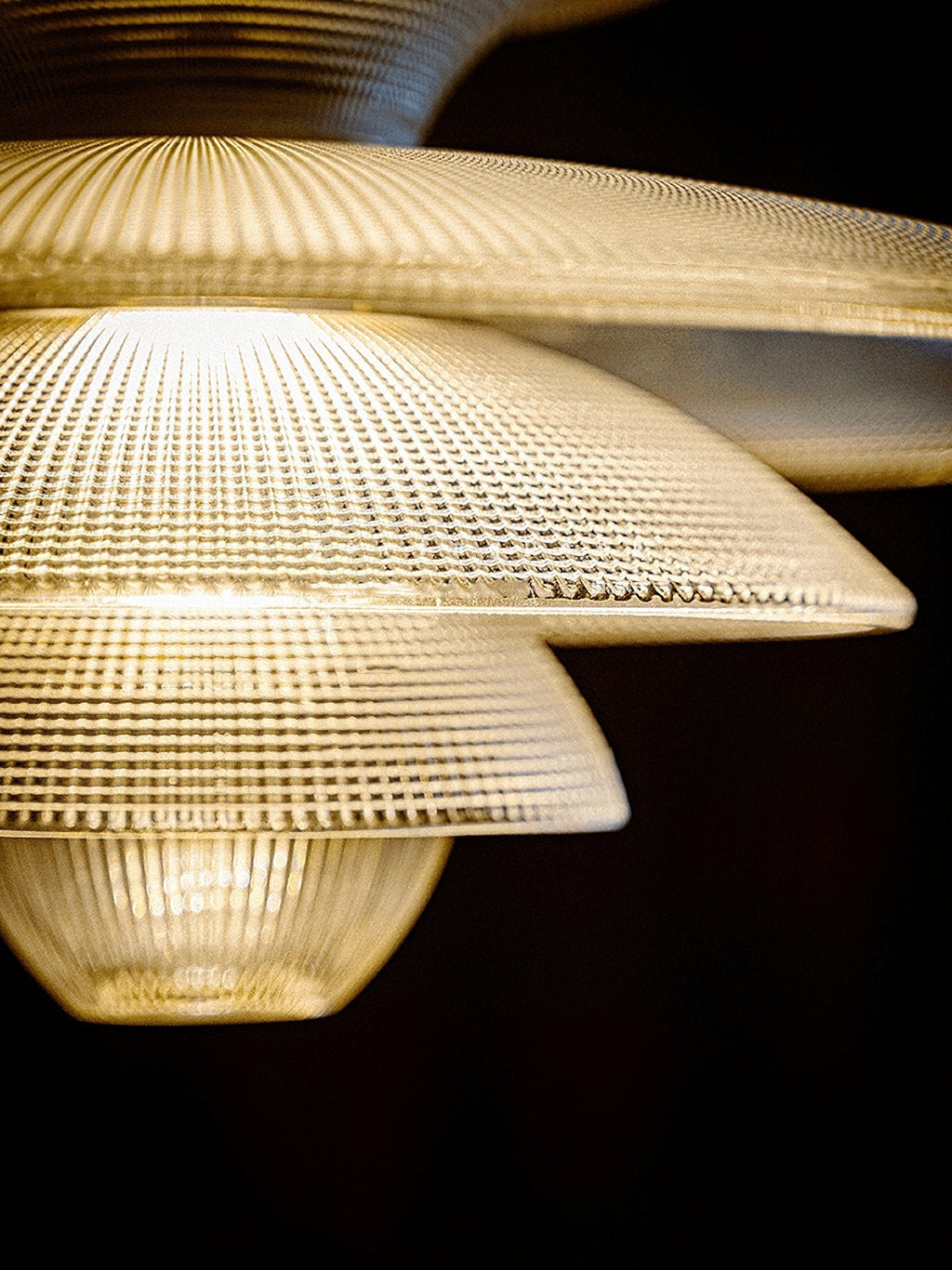 grid-glass-pendant-light-anzaz--13