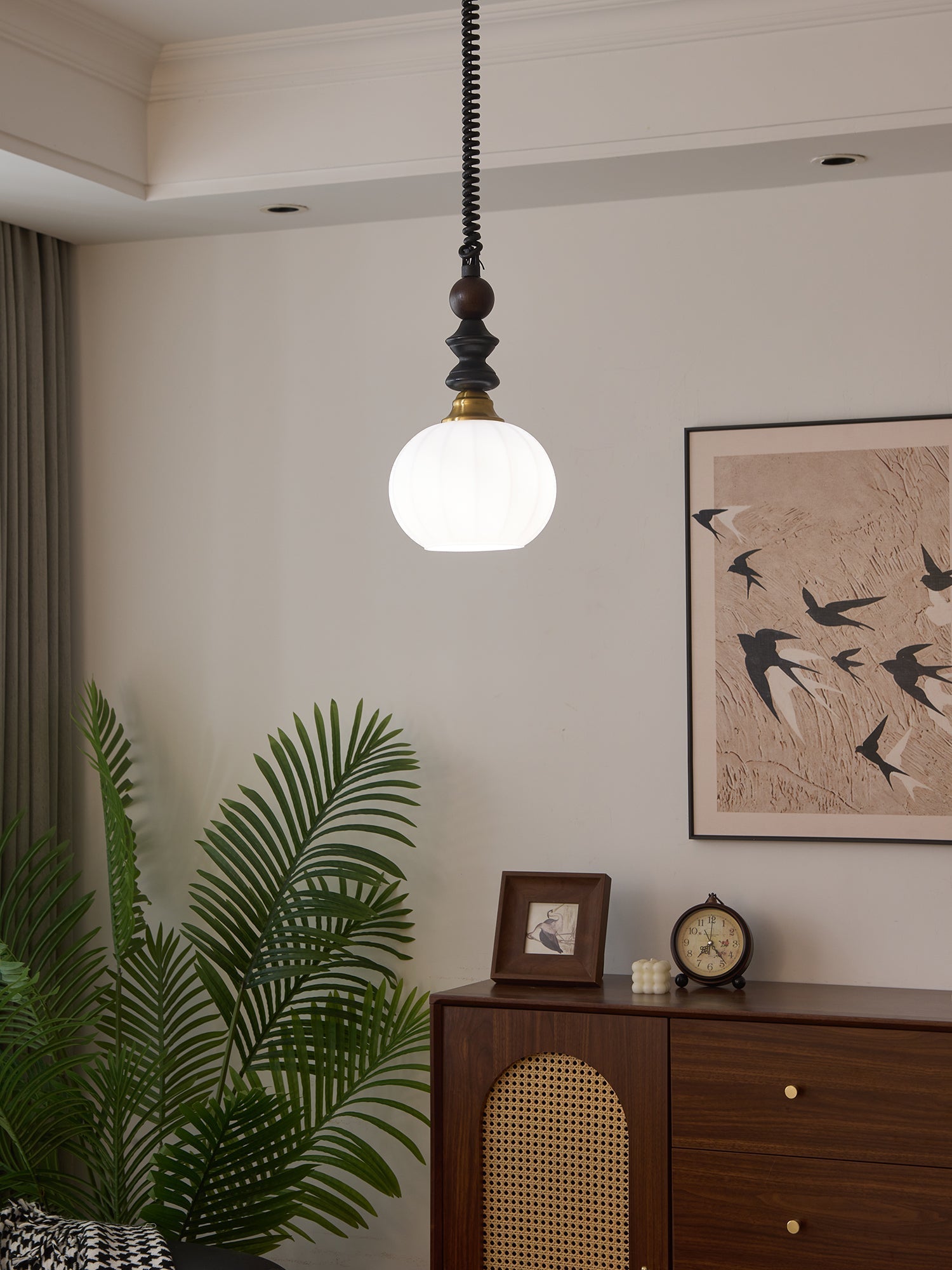 halcyon-arch-pendant-light-anzaz--43